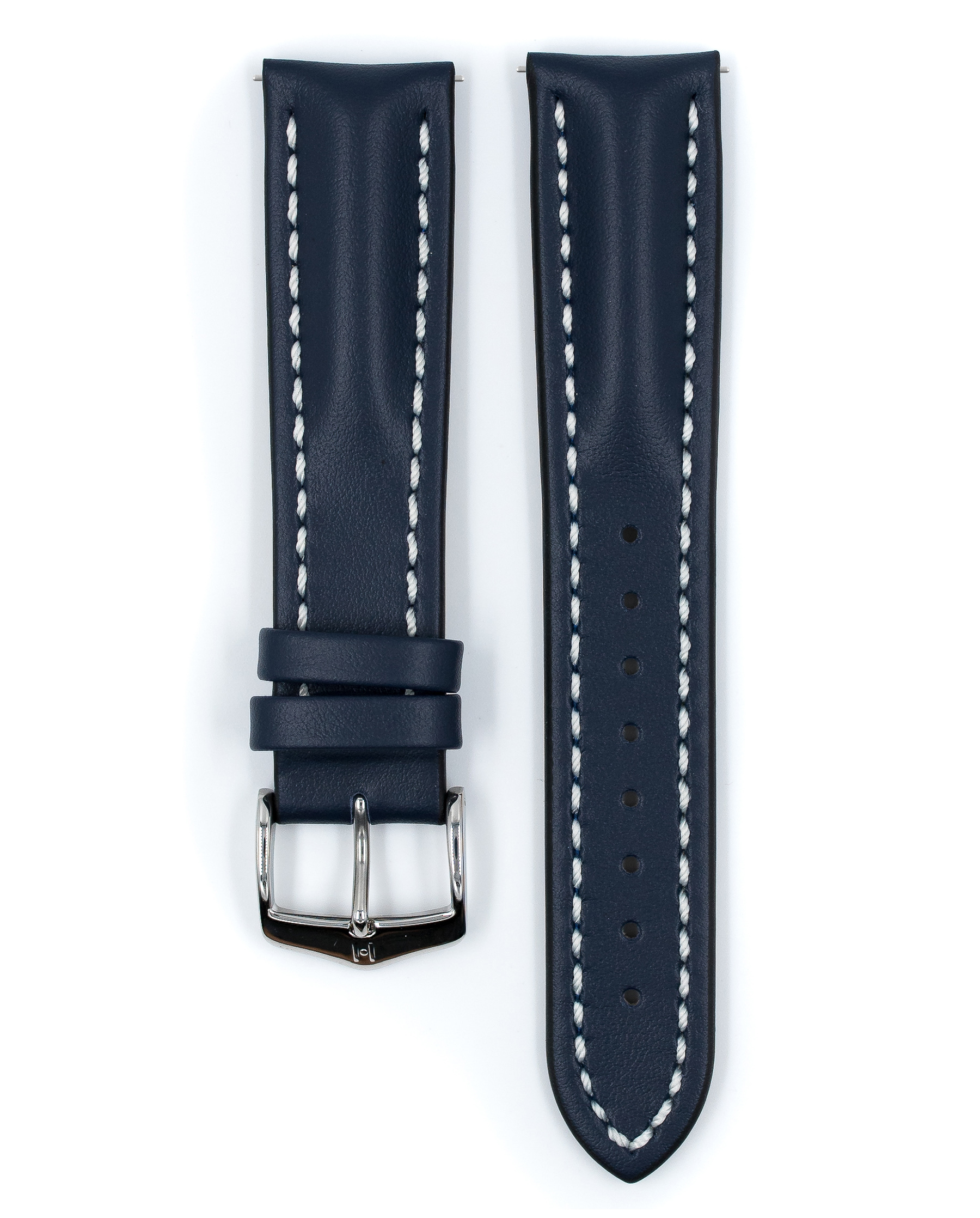 Blaues Uhrenarmband mit weißen Nähten und silberner Schnalle. Isoliert auf weißem Hintergrund.