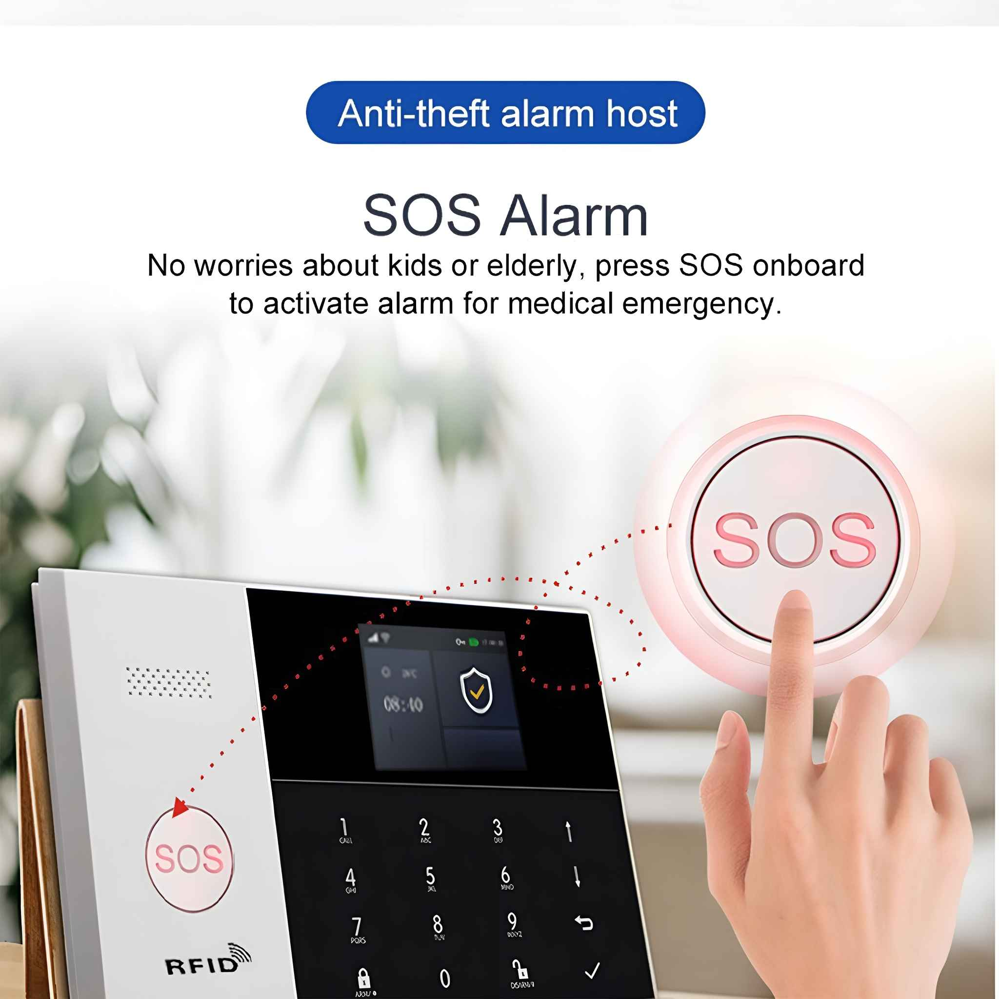 Eine Sicherheitszentrale mit SOS-Taste. Ein Finger drückt die Taste. Ein Telefon und eine Hand sind im Hintergrund.