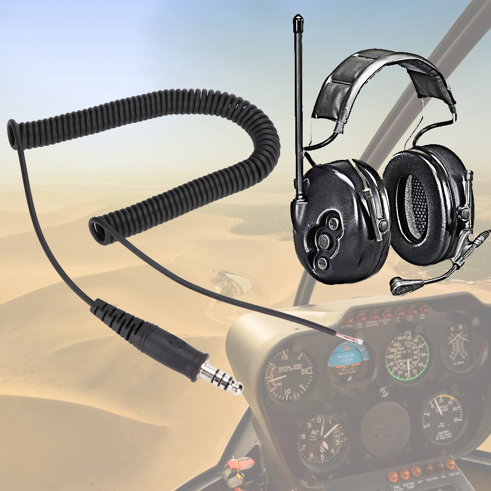Headset und Spiralkabel mit Klinkenstecker, mit Wüsten- und Cockpit-Hintergrund.