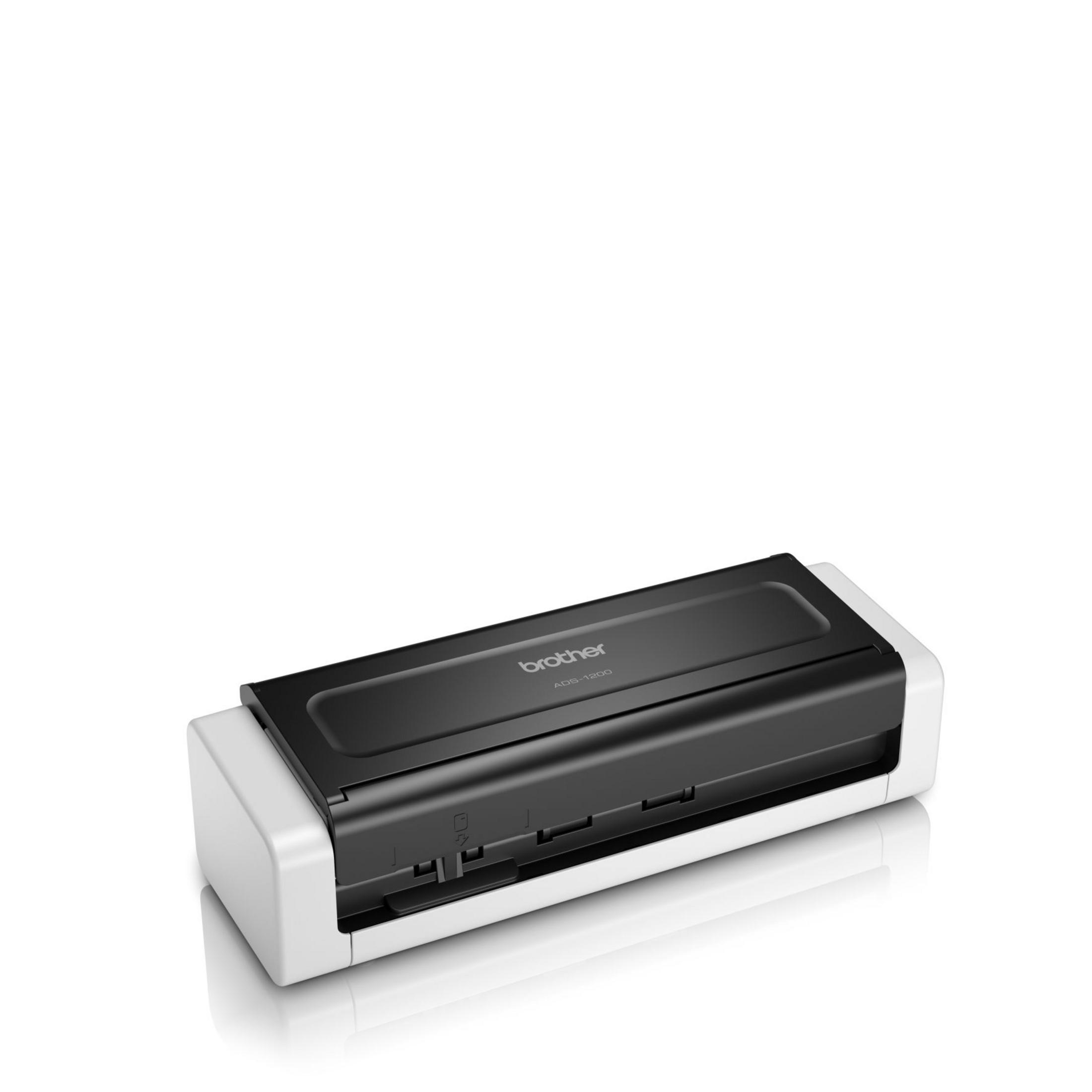 Scanner Brother ADS-1200 in bianco e nero su superficie bianca. È uno scanner per documenti compatto.