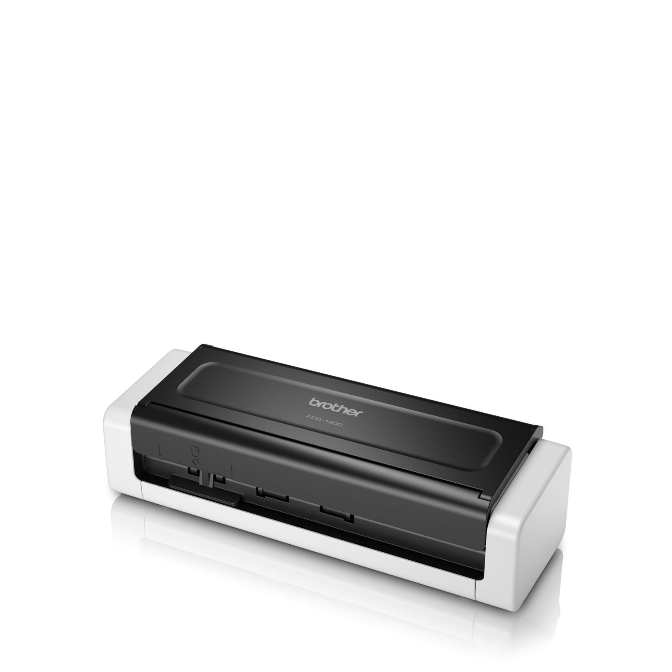 Scanner Brother ADS-1200 in bianco e nero su superficie bianca. È uno scanner per documenti compatto.