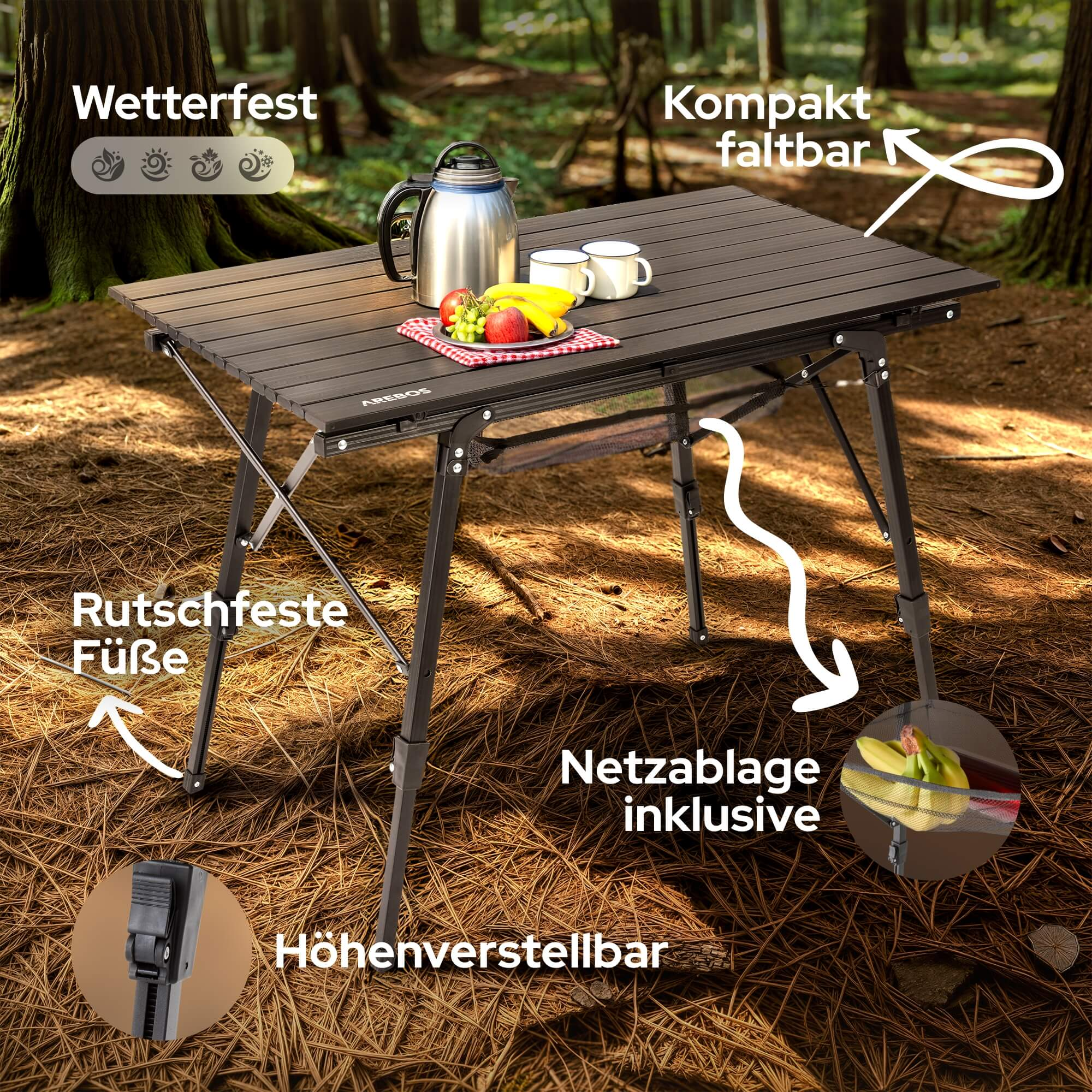 Ein Klapptisch im Wald aufgebaut. Es gibt einige Texte, die auf die Eigenschaften des Tisches hinweisen.