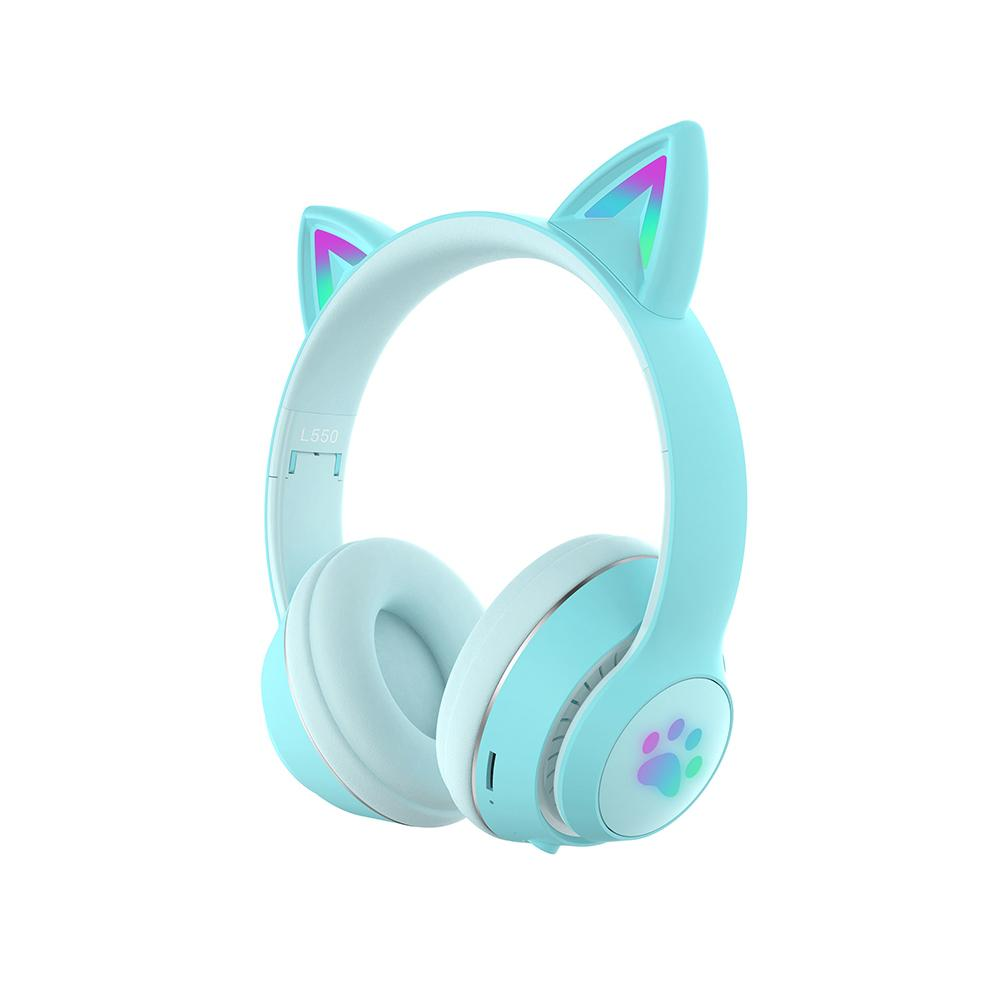 Blaue Katzenohr-Kopfhörer mit Regenbogen-Akzenten. Pfotenabdruck-Design.
