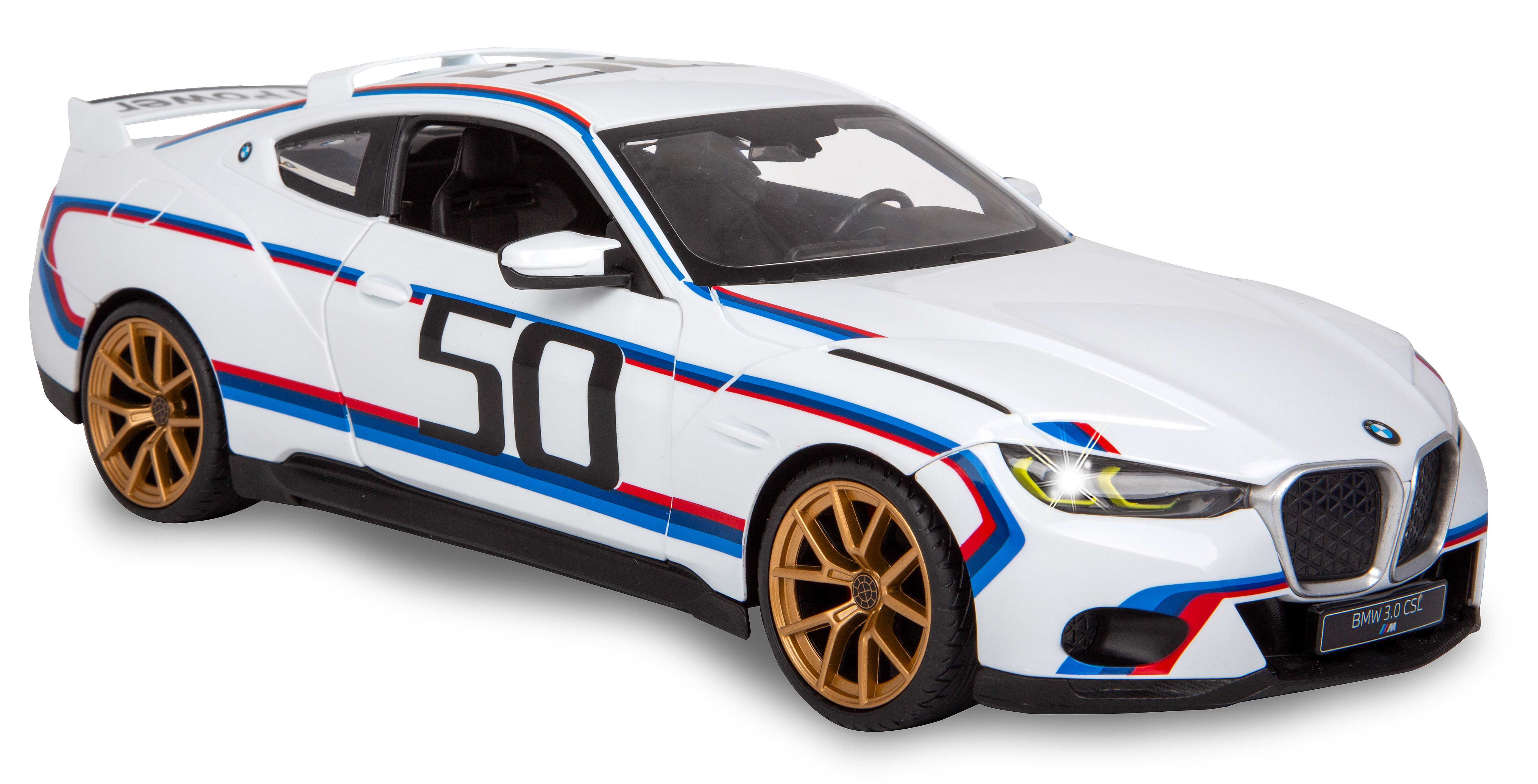 Weißes BMW 3.0 CSL Spielzeugauto, goldene Räder. Nummer 50 an der Seite. Weißer Hintergrund.