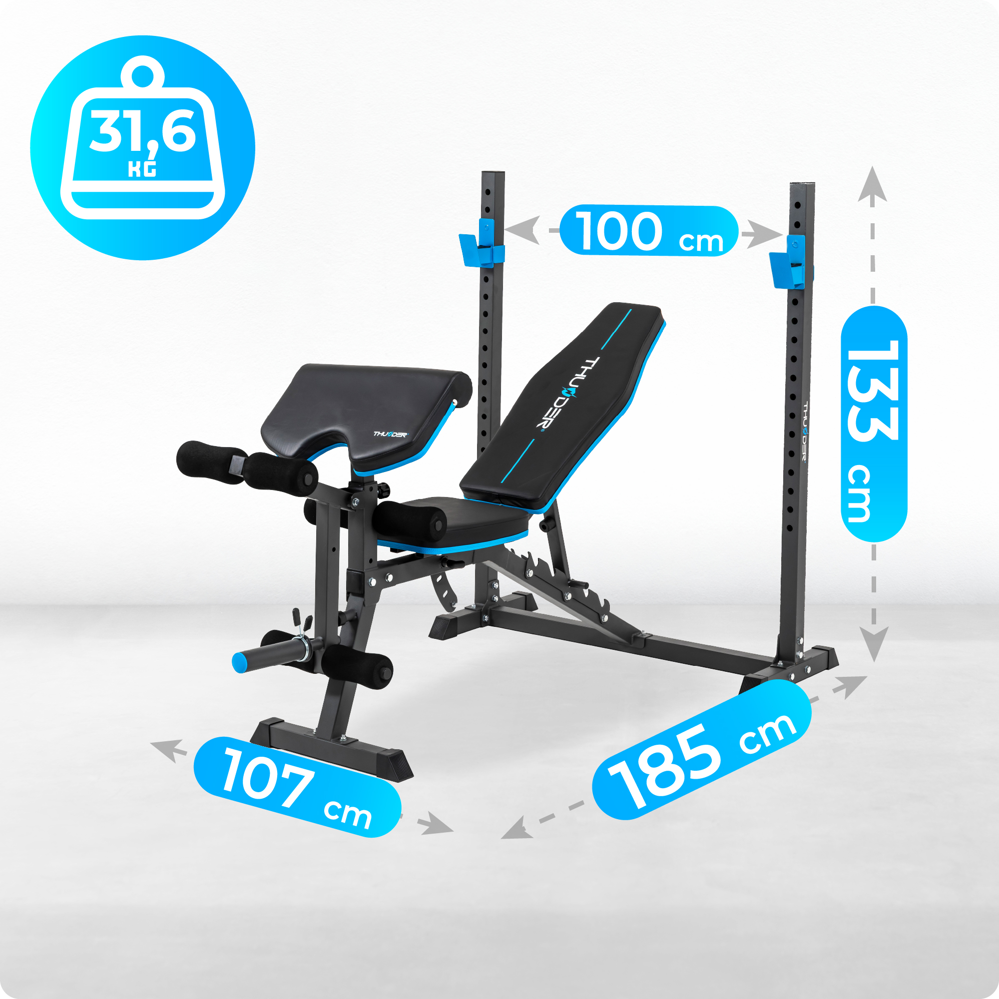 Ławka do ćwiczeń z wymiarami. Wymiary obejmują wysokość 133 cm, szerokość 107 cm i długość 185 cm. Waga: 31,6 kg.