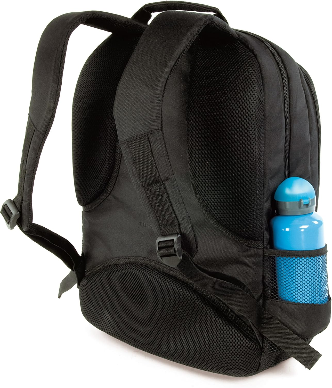 Zaino nero con una bottiglia d'acqua blu nella tasca laterale a rete.