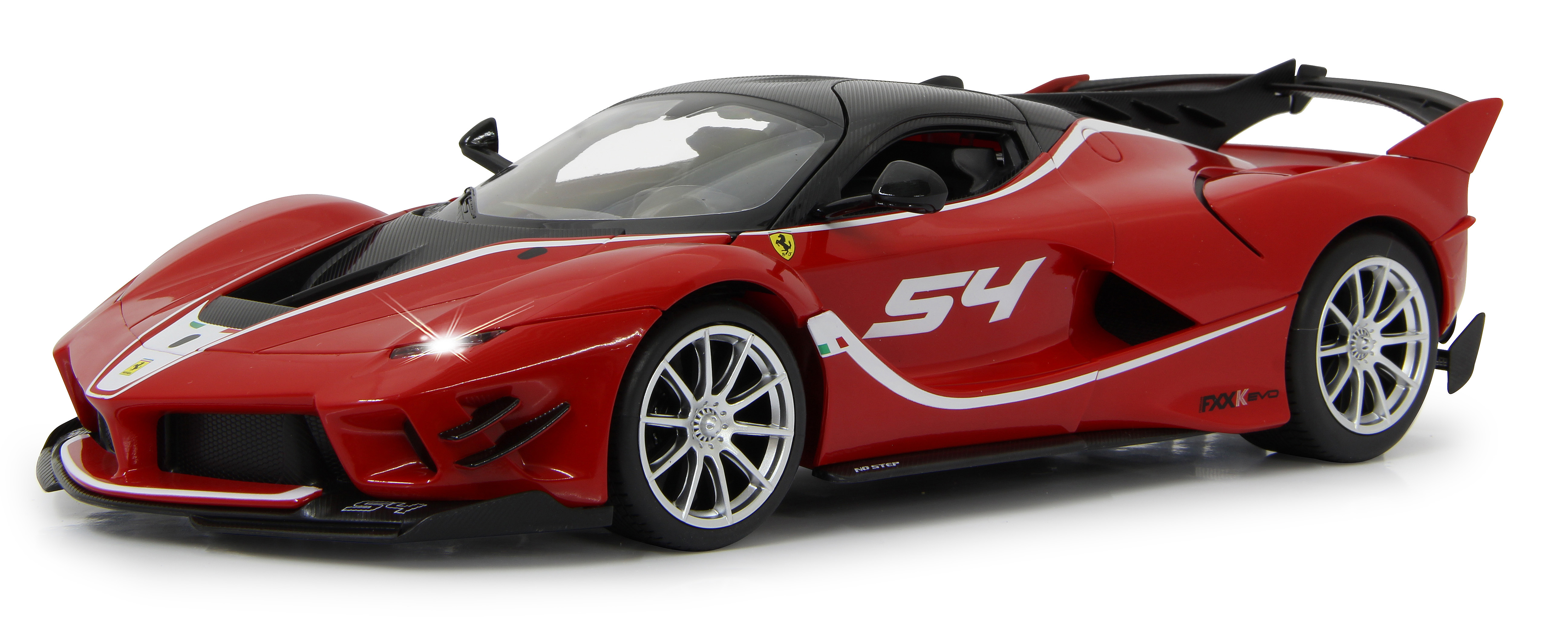 Ein rotes Ferrari-Spielzeugauto ist abgewinkelt und zeigt seine Seite mit weißen Details auf weißem Hintergrund.