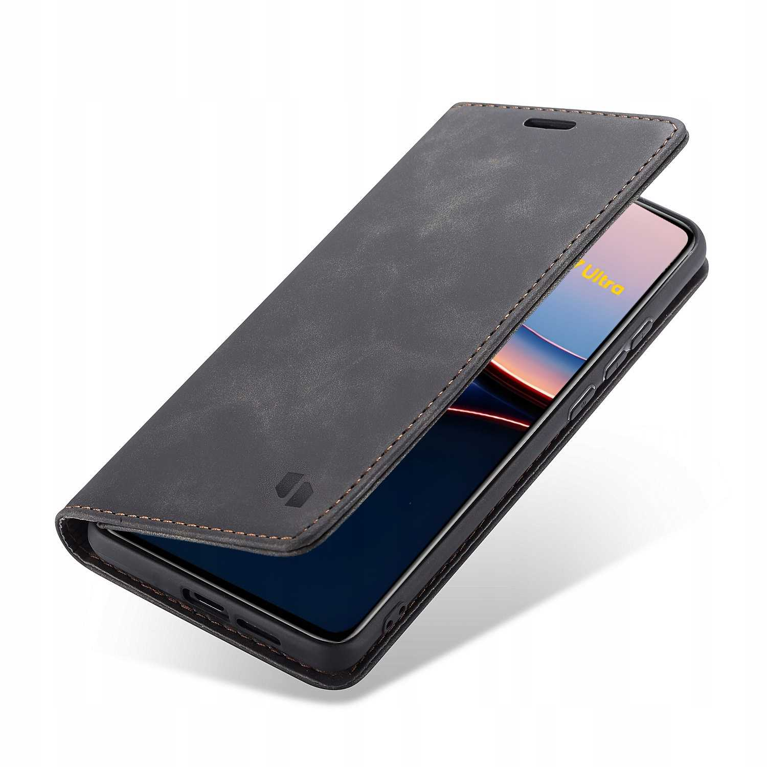 Czarne etui na telefon otwarte, pokazujące telefon. Telefon wyświetla słowo 'Ultra', etui ma logo.