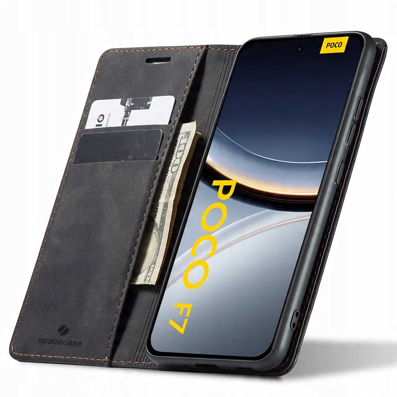 Czarne etui na telefon jest otwarte, pokazując telefon z logo 'Poco F7' oraz pieniądze i karty.