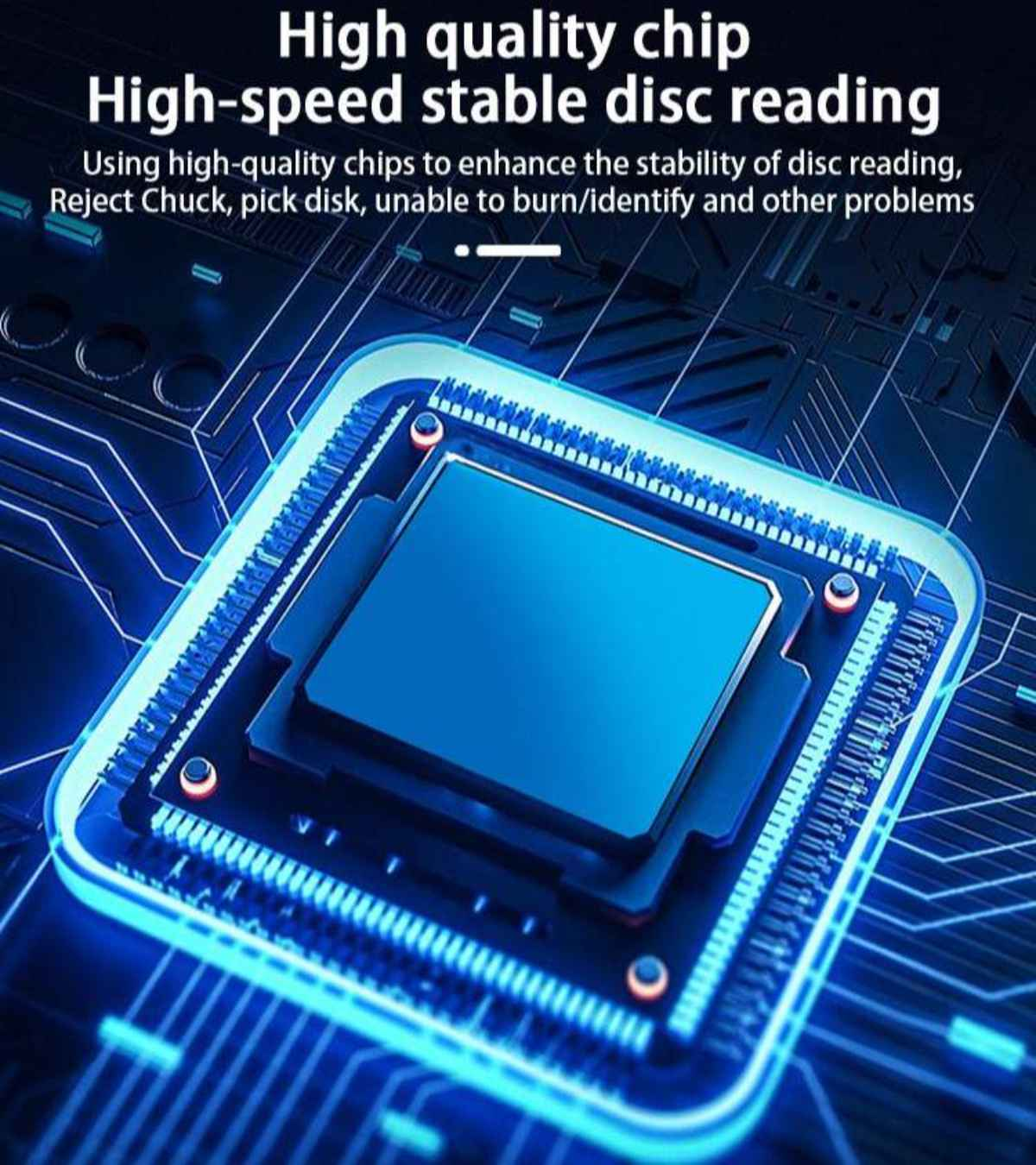 Nahaufnahme einer blauen Leiterplatte mit einem quadratischen Zentrum. Text über hochwertige Chips und Plattenlesen.