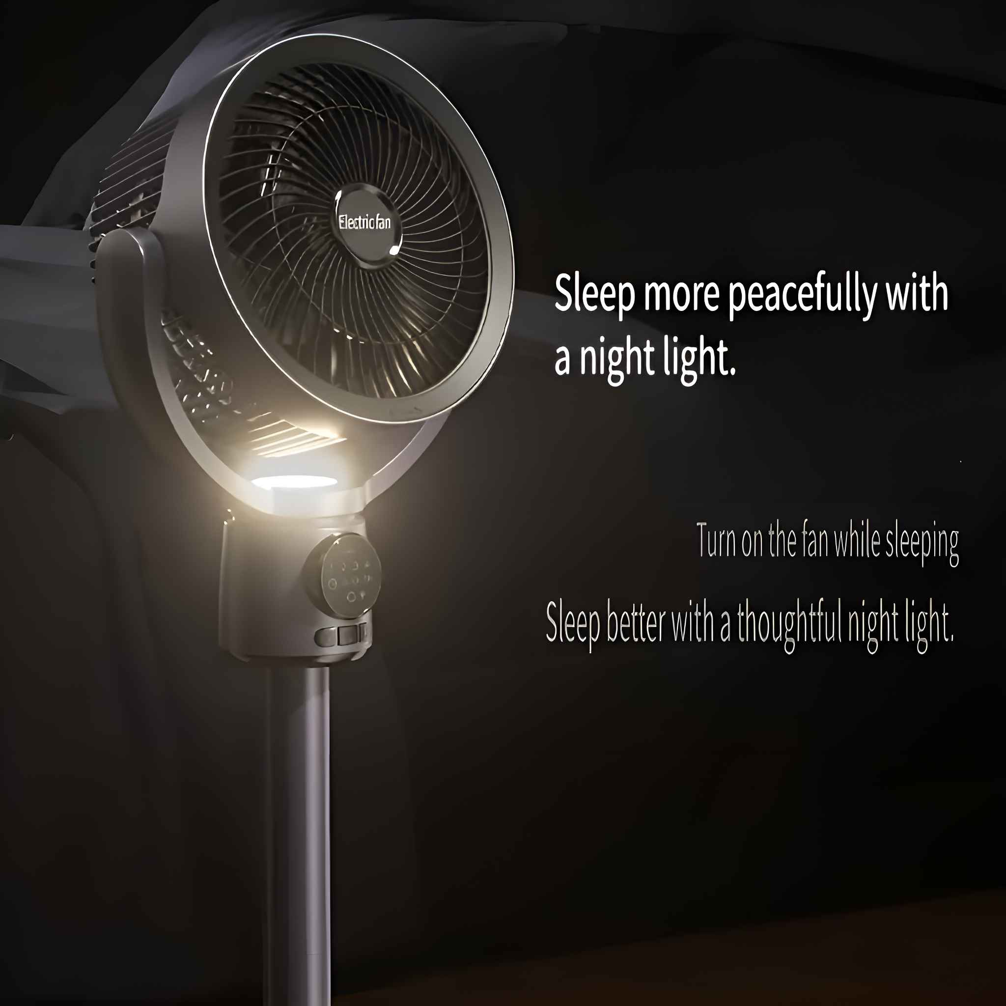 Nahaufnahme eines Ventilators mit einem Licht darunter. Der Ventilator steht auf einem Ständer.