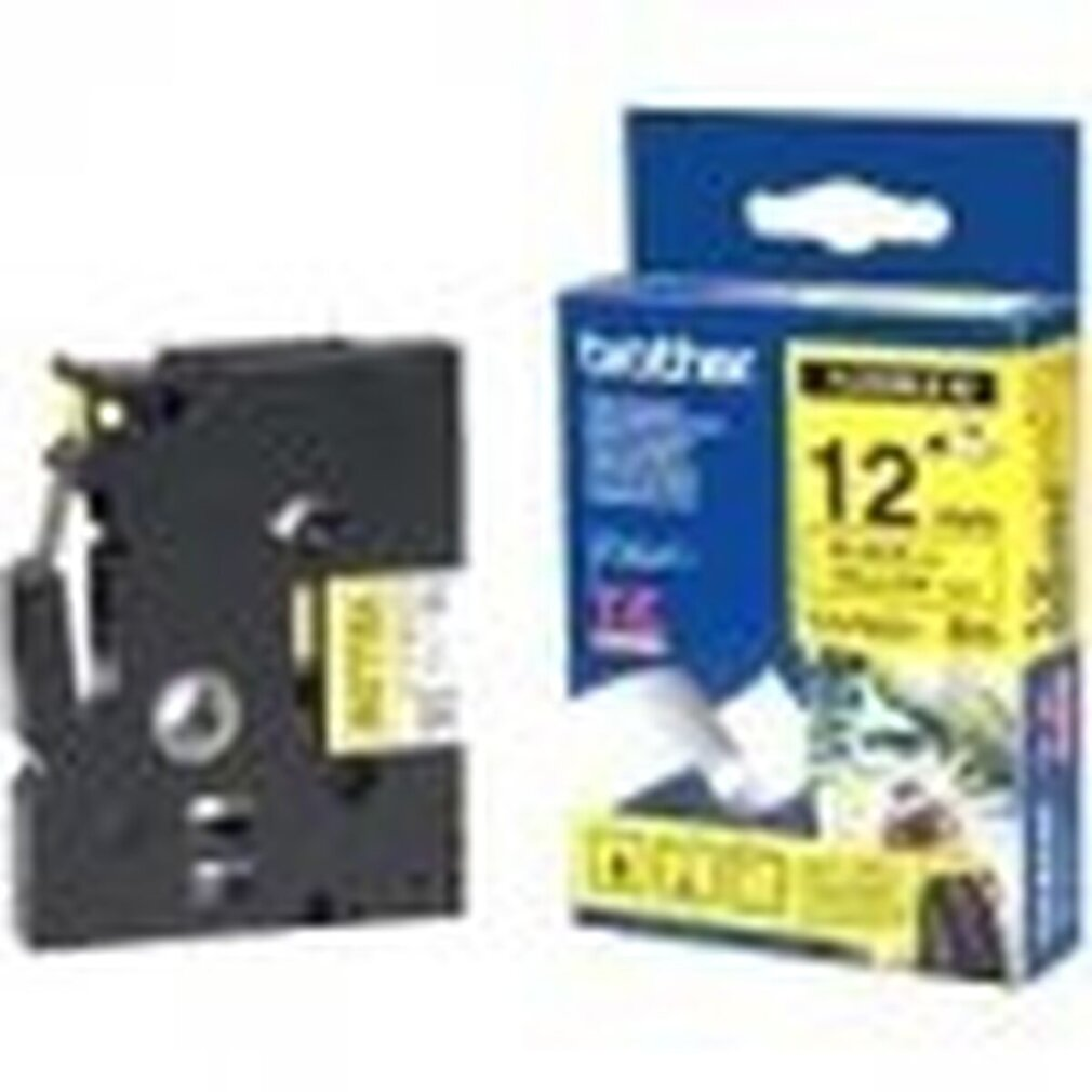 Zwei Brother-Etikettentapes. Eines schwarz auf weiß, das andere mit einer blau-weißen Box.