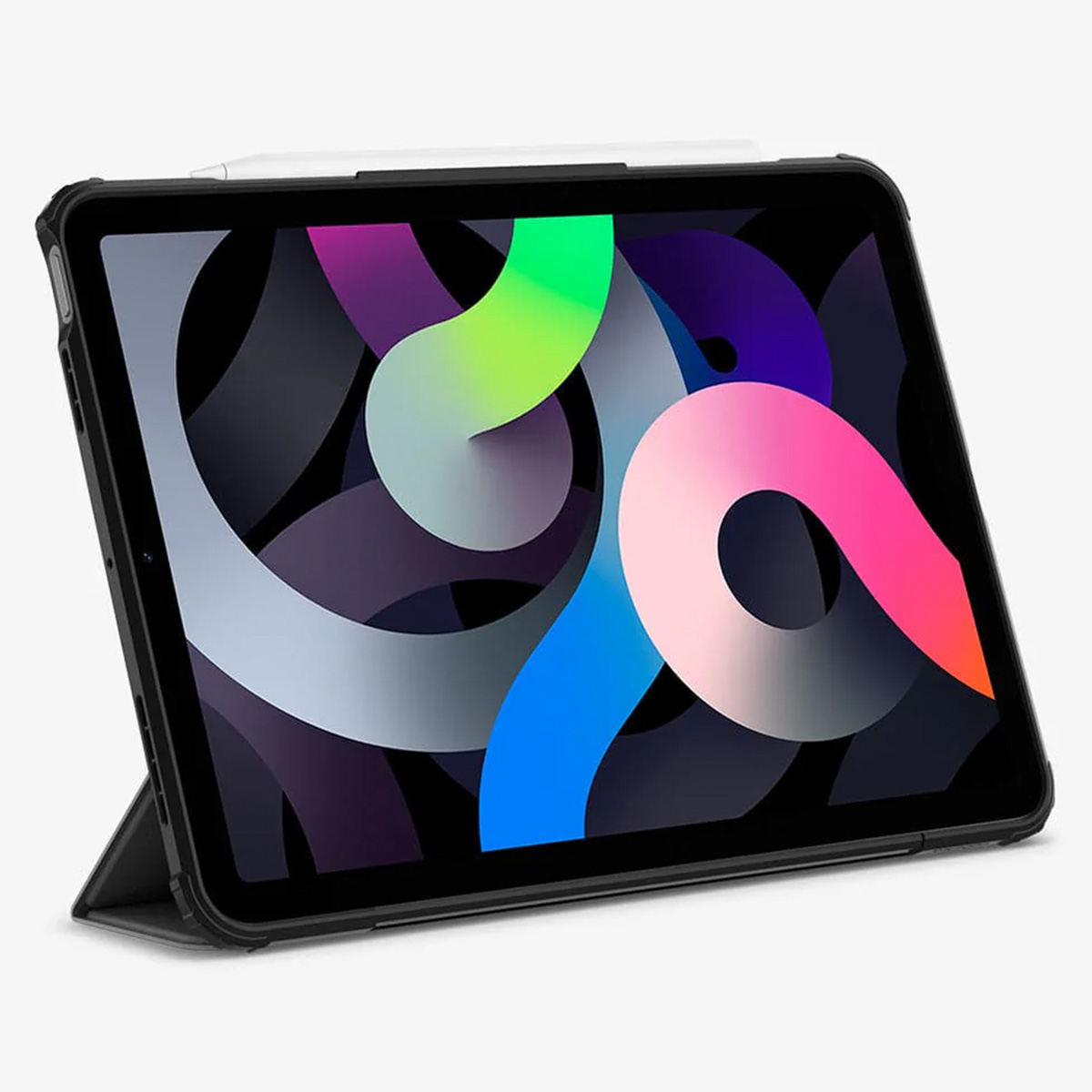 Un iPad Air dans un étui noir avec un stylet blanc. L'écran affiche une image abstraite colorée.
