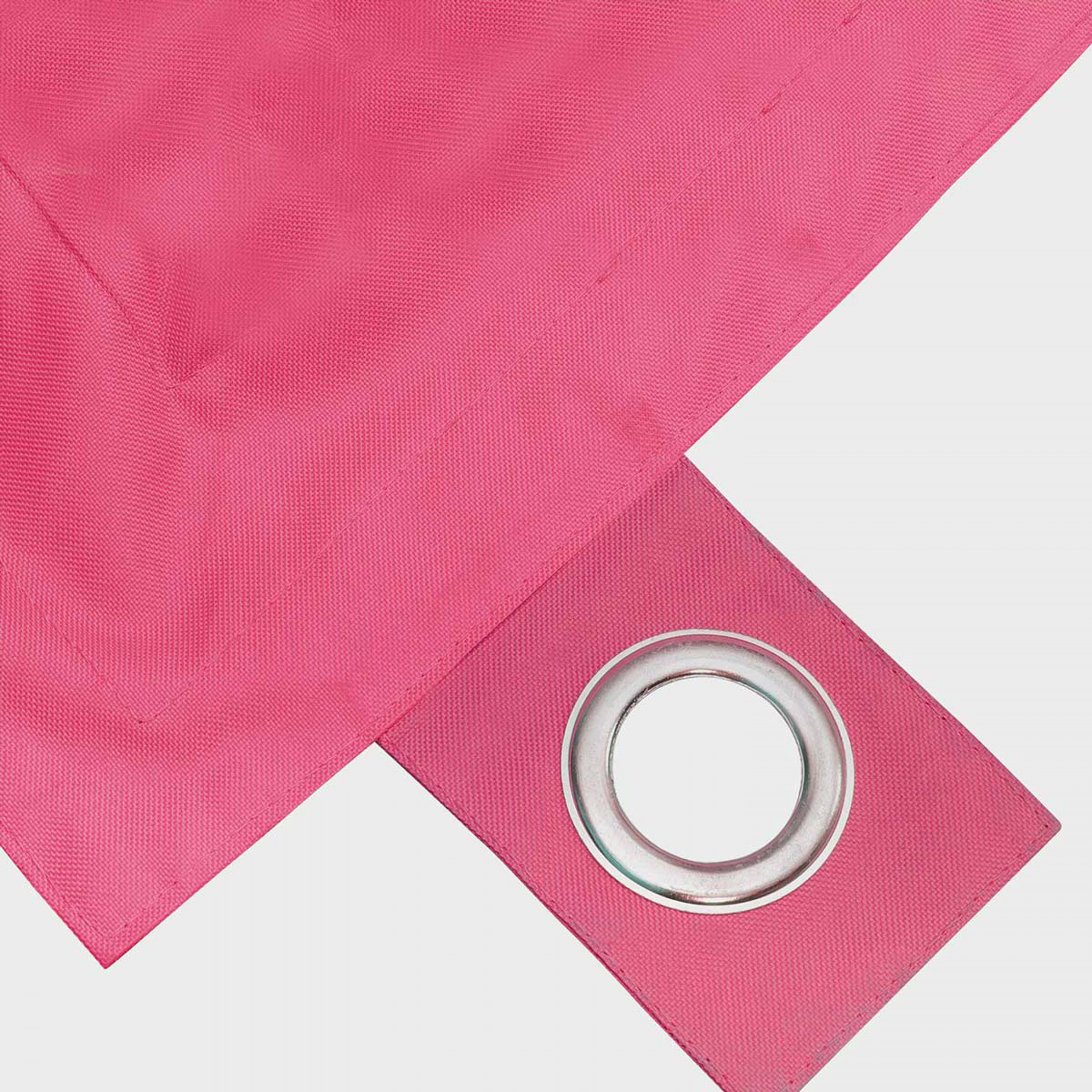 Nahaufnahme eines pinkfarbenen Vorhangs mit Metallring.