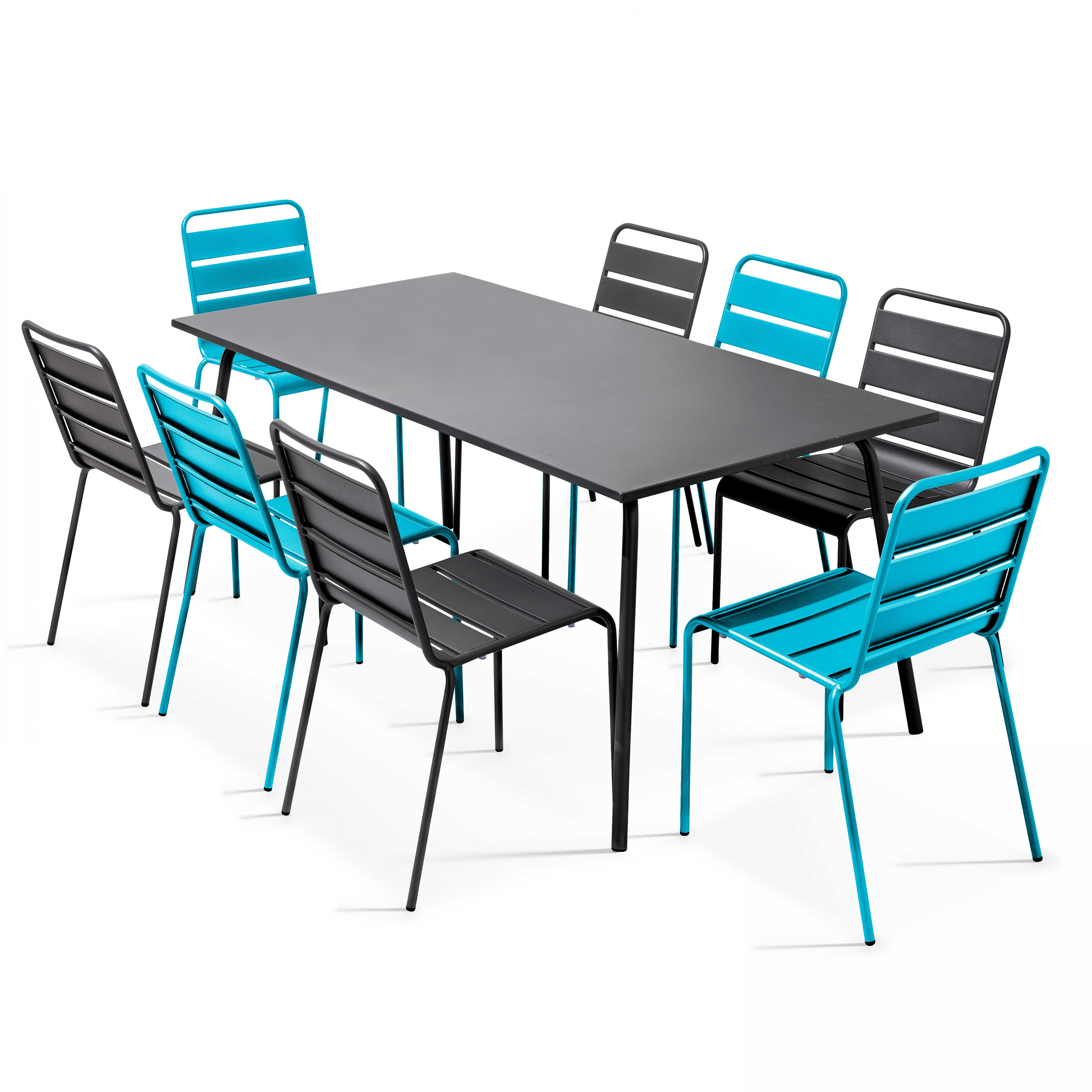 Essgruppe mit rechteckigem schwarzen Tisch und acht Stühlen, mit blauen und schwarzen Sitzen.