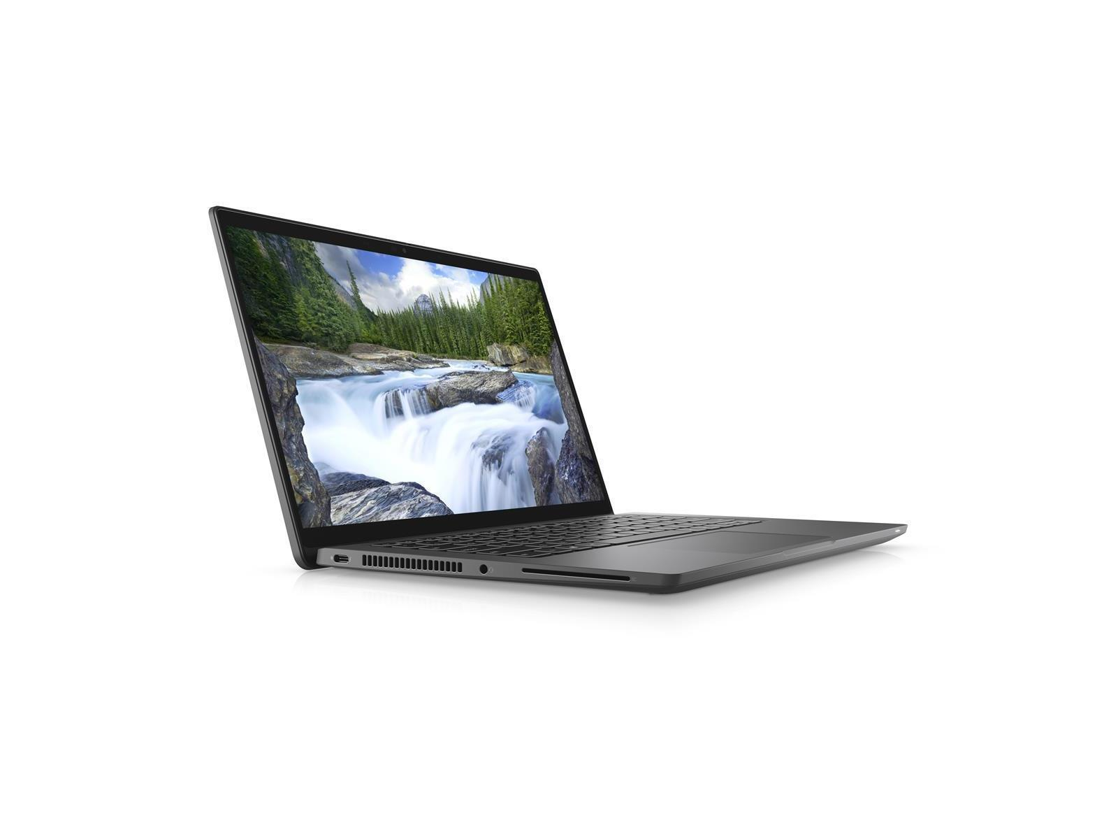 Ein silberner Laptop mit einem Wasserfallbild auf dem Bildschirm, auf Weiß.