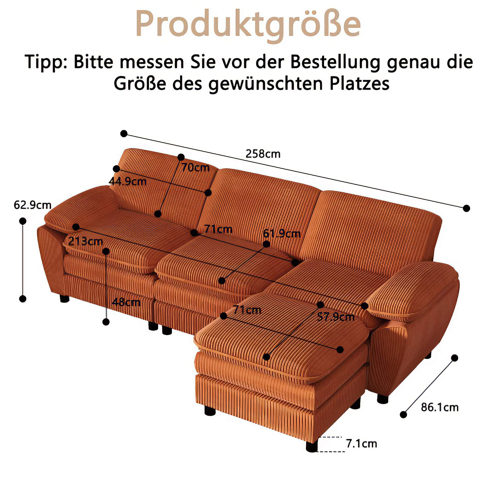 Orangefarbenes Cord-Ecksofa mit angegebenen Abmessungen. Es hat eine Chaiselongue und schwarze Füße.