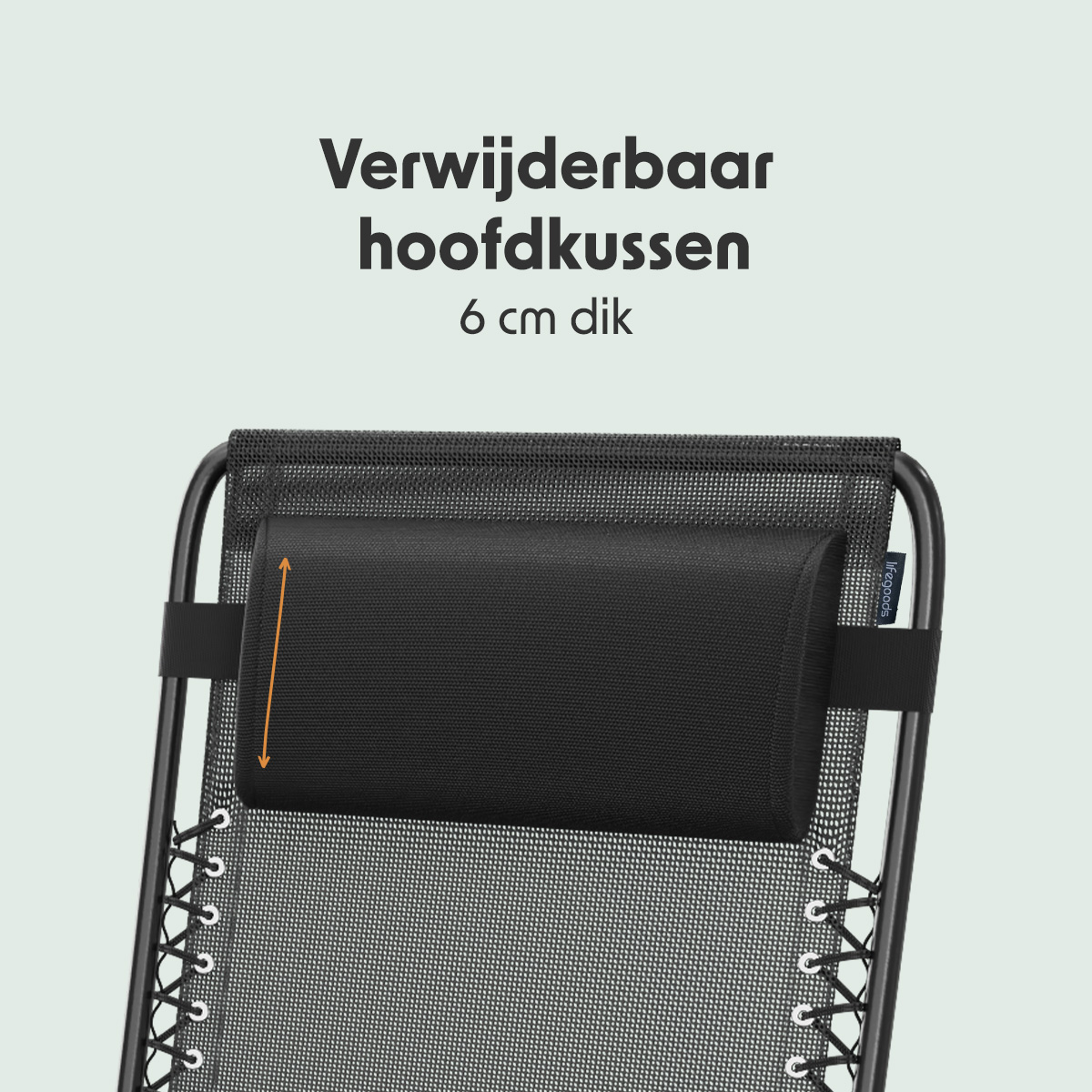 Close-up van de zwarte hoofdsteun van een stoel. Tekst: 'Verwijderbaar hoofdkussen', en '6 cm dik'.