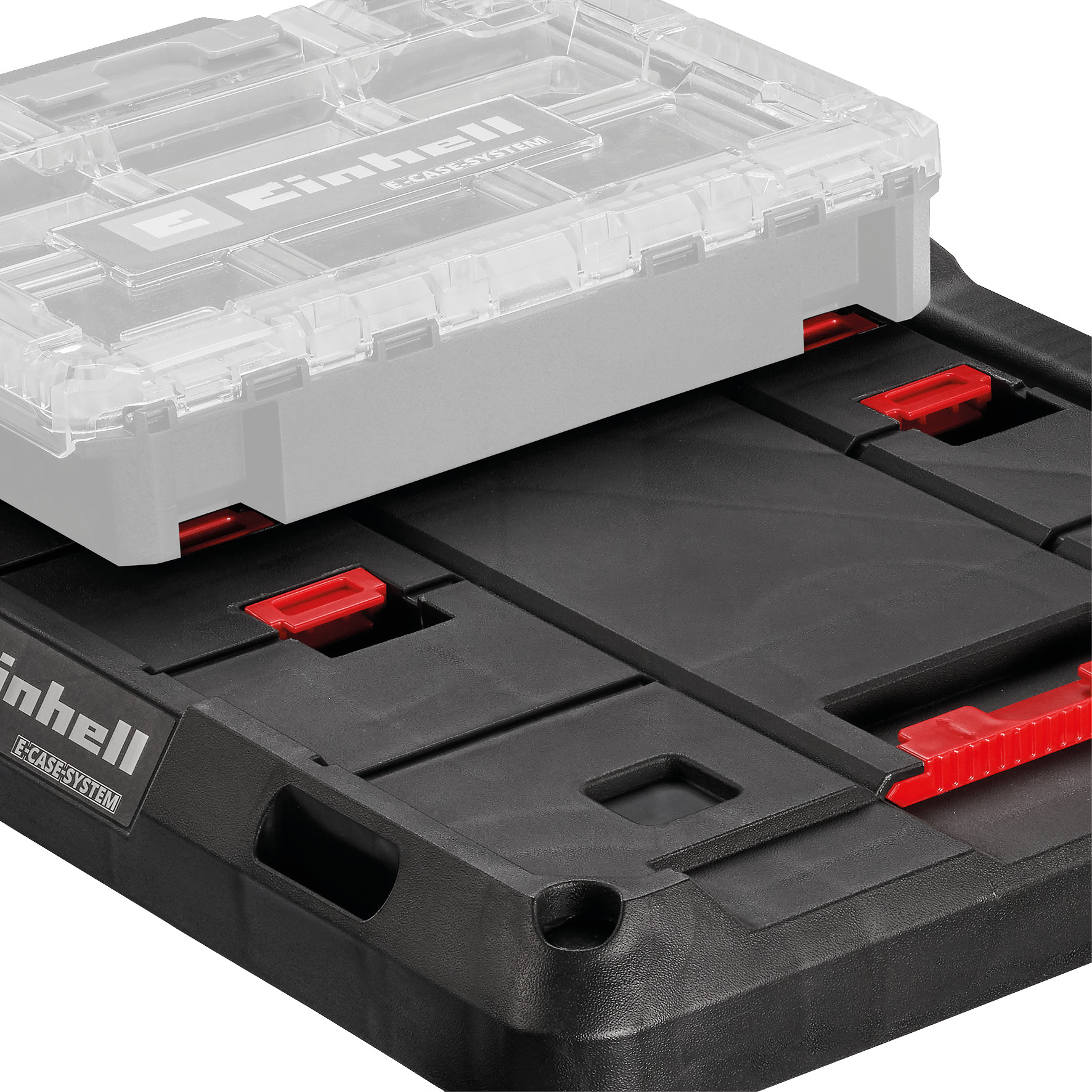 Eine schwarze Werkzeugkiste mit einer transparenten oberen Box. Rote Verschlüsse sichern die Box.