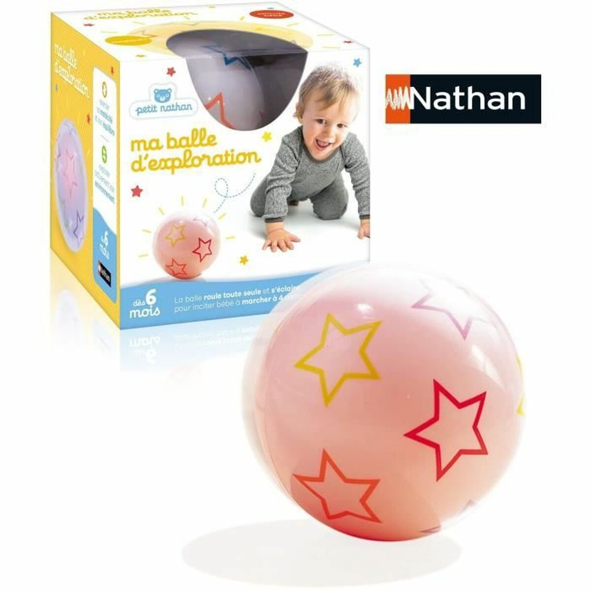 Una scatola di giocattoli per bambini "petit nathan" con un bambino che gattona verso una palla rosa con delle stelle sopra.