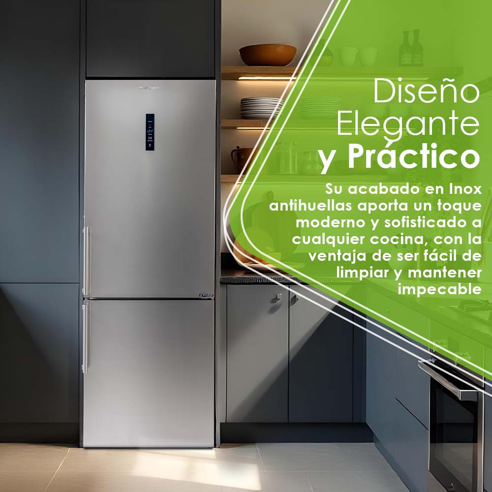 Un refrigerador plateado en una cocina moderna con una superposición de texto verde que destaca su diseño elegante y práctico.