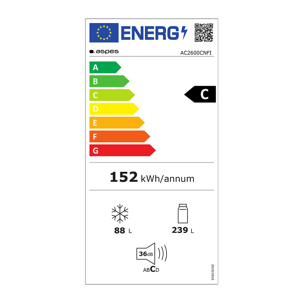 Etiqueta energética de un frigorífico, que muestra la clasificación de eficiencia energética 'C'. Especifica el consumo de energía y la capacidad.