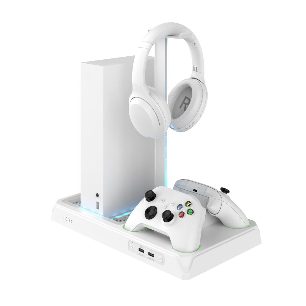 Supporto per console di gioco bianco con cuffie, controller e console. Il supporto ha una base bianca e illuminazione a LED.