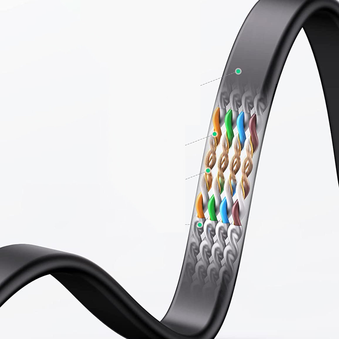 Zbliżenie czarnego kabla z widocznymi przewodami wewnętrznymi. Przewody mają różne kolory wewnątrz kabla.