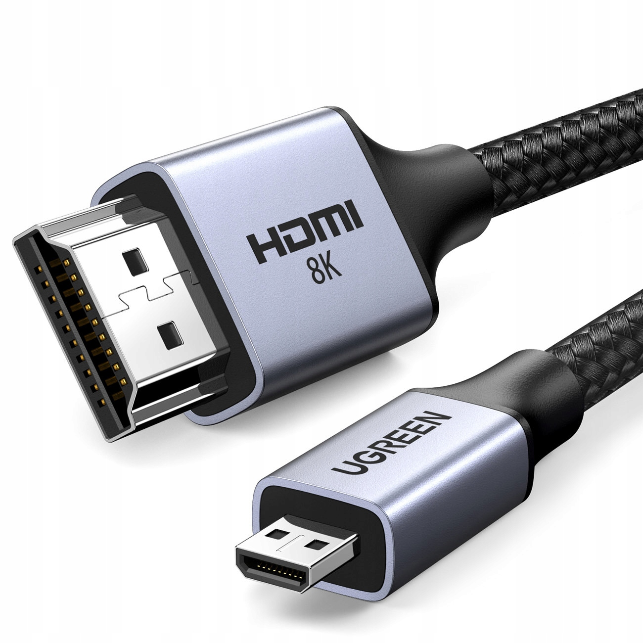 Kabel HDMI z 8K i UGREEN na złączach. Czarny pleciony kabel.