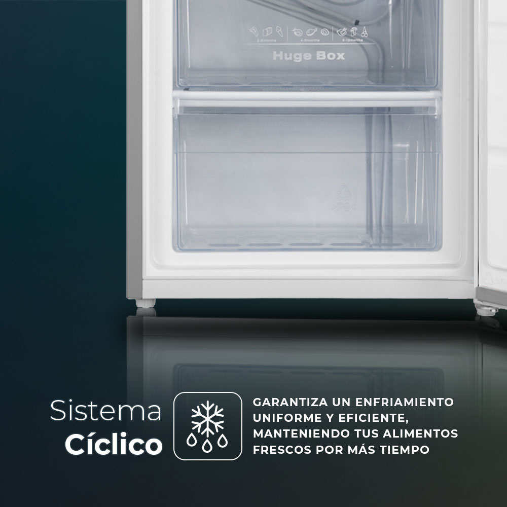 Otwarta przestrzeń zamrażarki z przegródką "Huge Box" i cyklicznym systemem chłodzenia do przechowywania żywności.