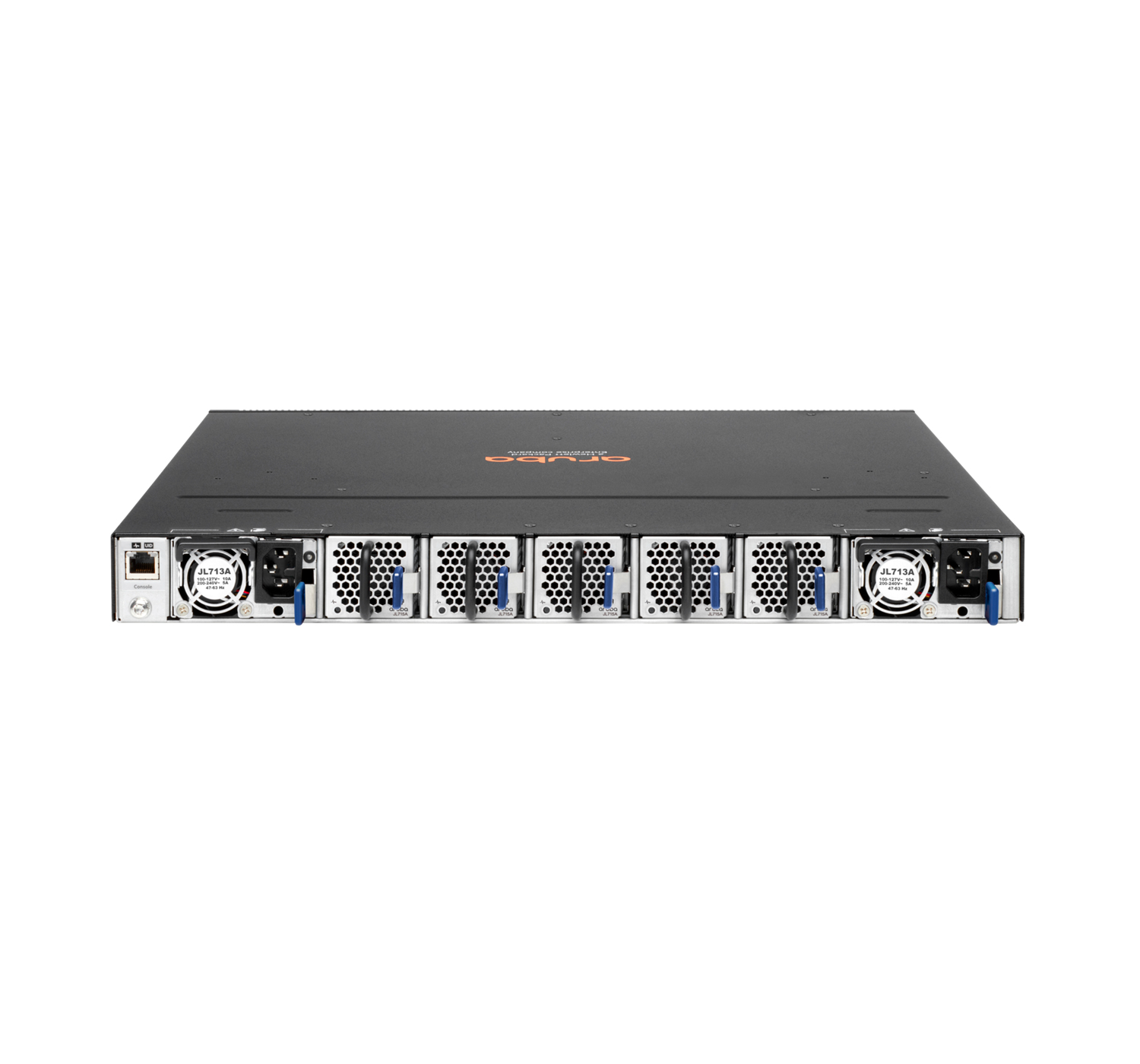 Schwarzer Aruba-Netzwerk-Switch mit mehreren Anschlüssen, Lüftern und Etiketten. Weißer Hintergrund.