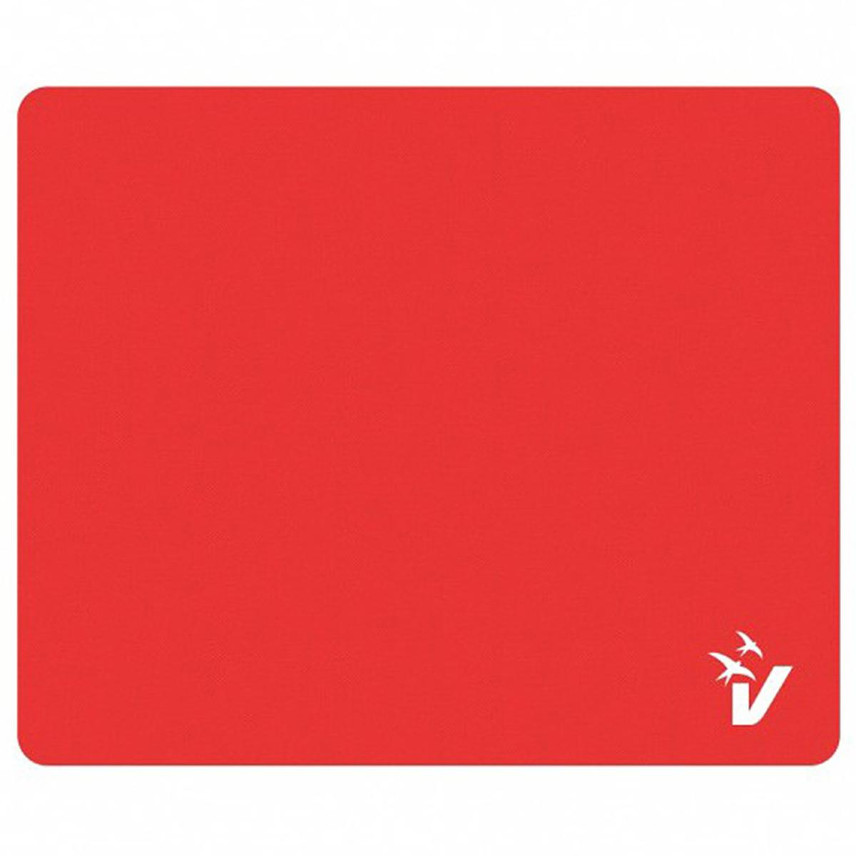Ein rotes Mauspad mit einem weißen Logo in der rechten unteren Ecke.