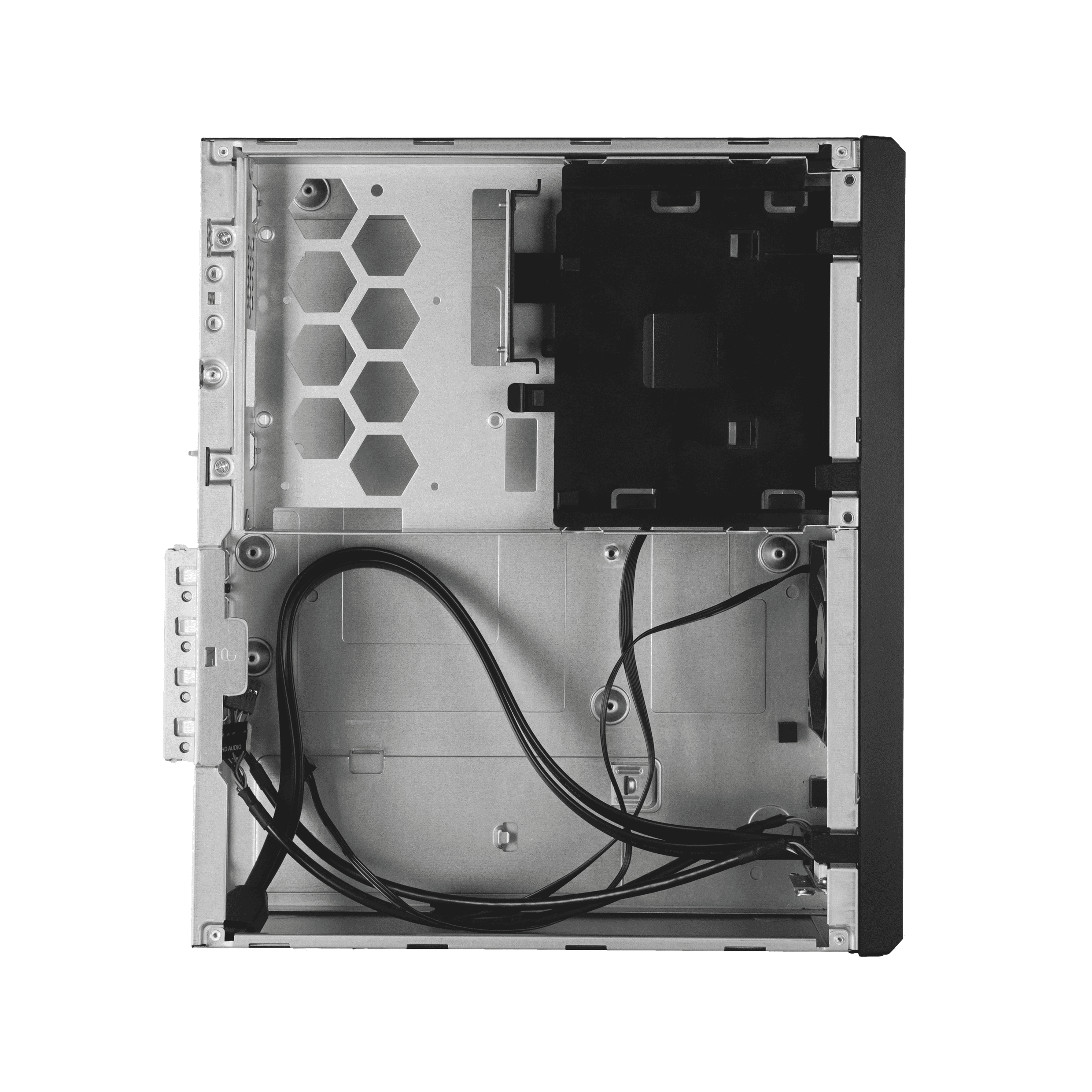 Interno di un case metallico per computer con fili neri e strutture di montaggio.