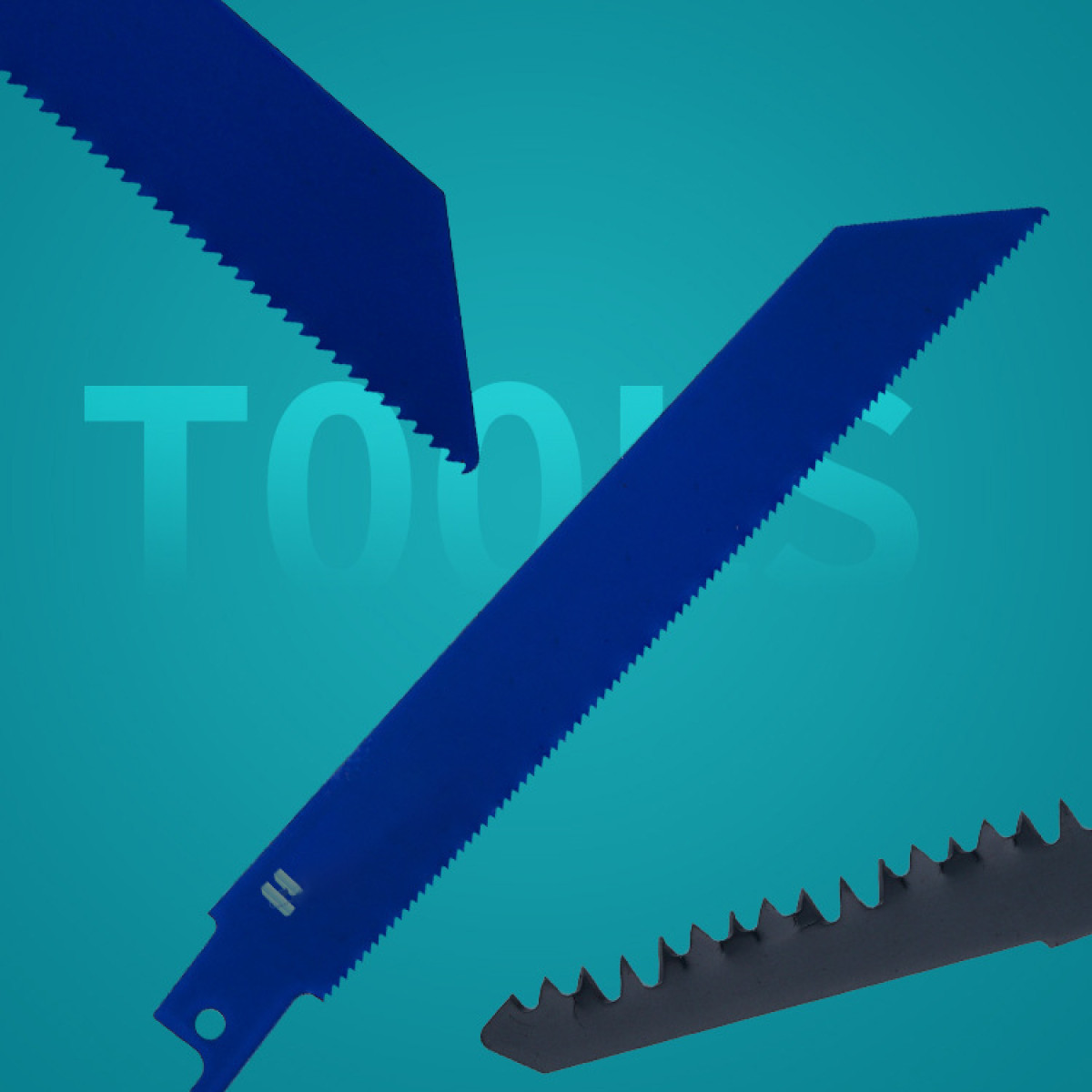 Drei blaue Sägeblätter mit Zähnen. Die Klingen befinden sich auf einem tealfarbenen Hintergrund. Das Wort TOOLS steht im Hintergrund.