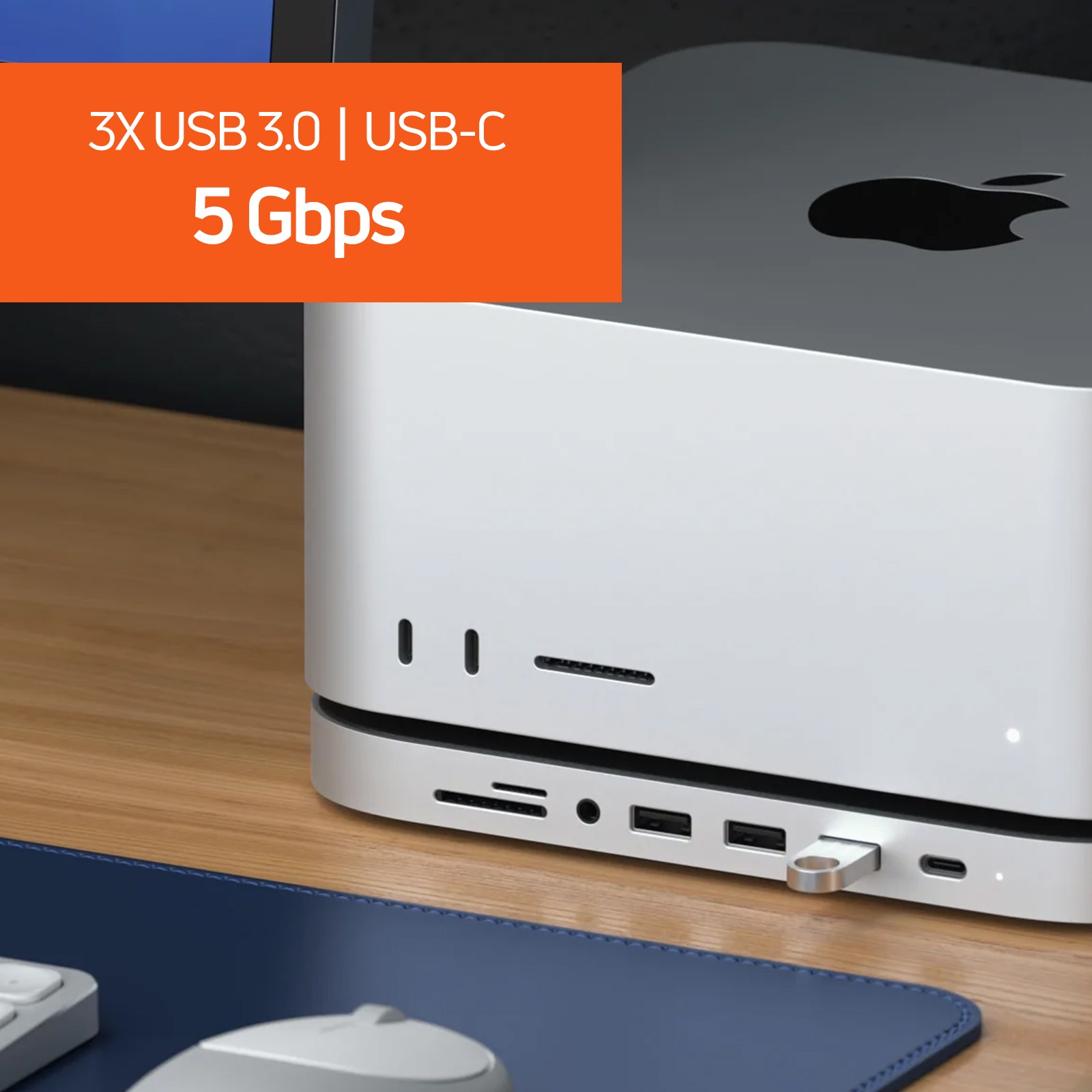 Weißer Computer mit silberner Basis und Text-Overlay. Text: 3x USB 3.0, USB-C, 5 Gbps.
