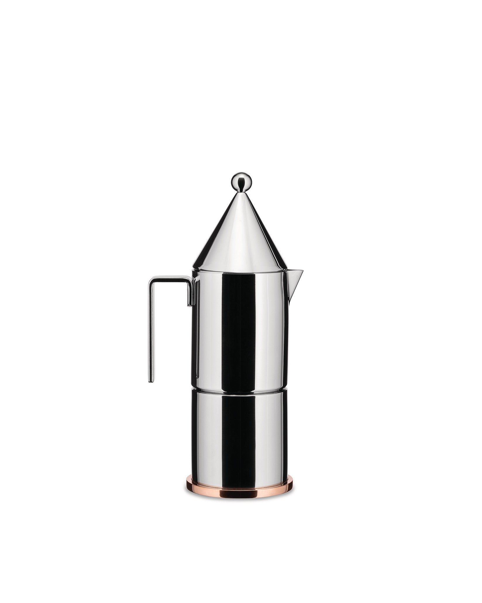 Una caffettiera espresso argentata con base in rame su sfondo bianco.