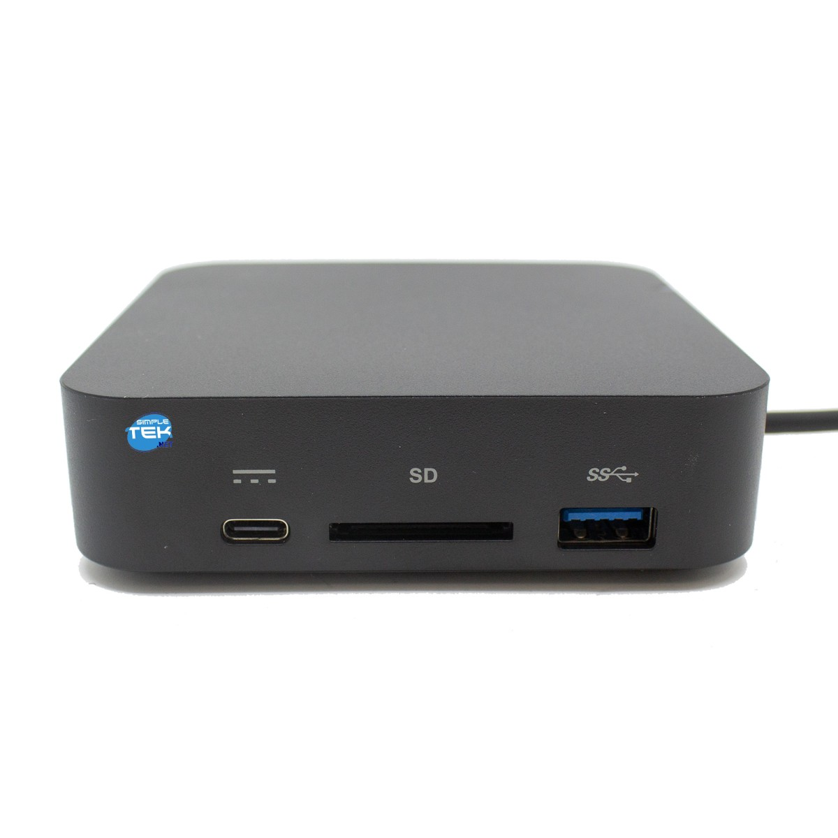 Una docking station nera con più porte è centrata su uno sfondo bianco.