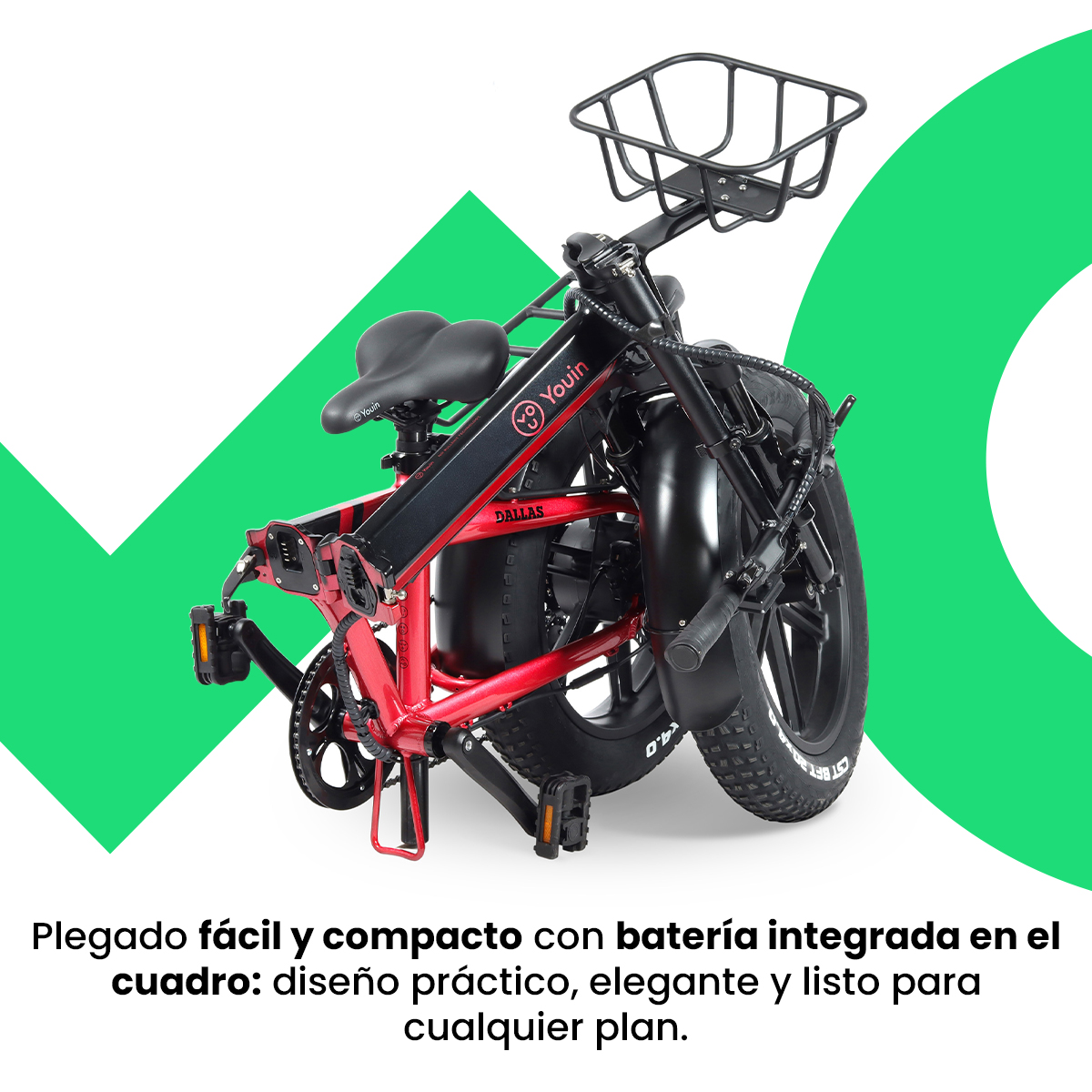 Bicicleta eléctrica roja plegada con componentes negros, texto en español, fondo verde.