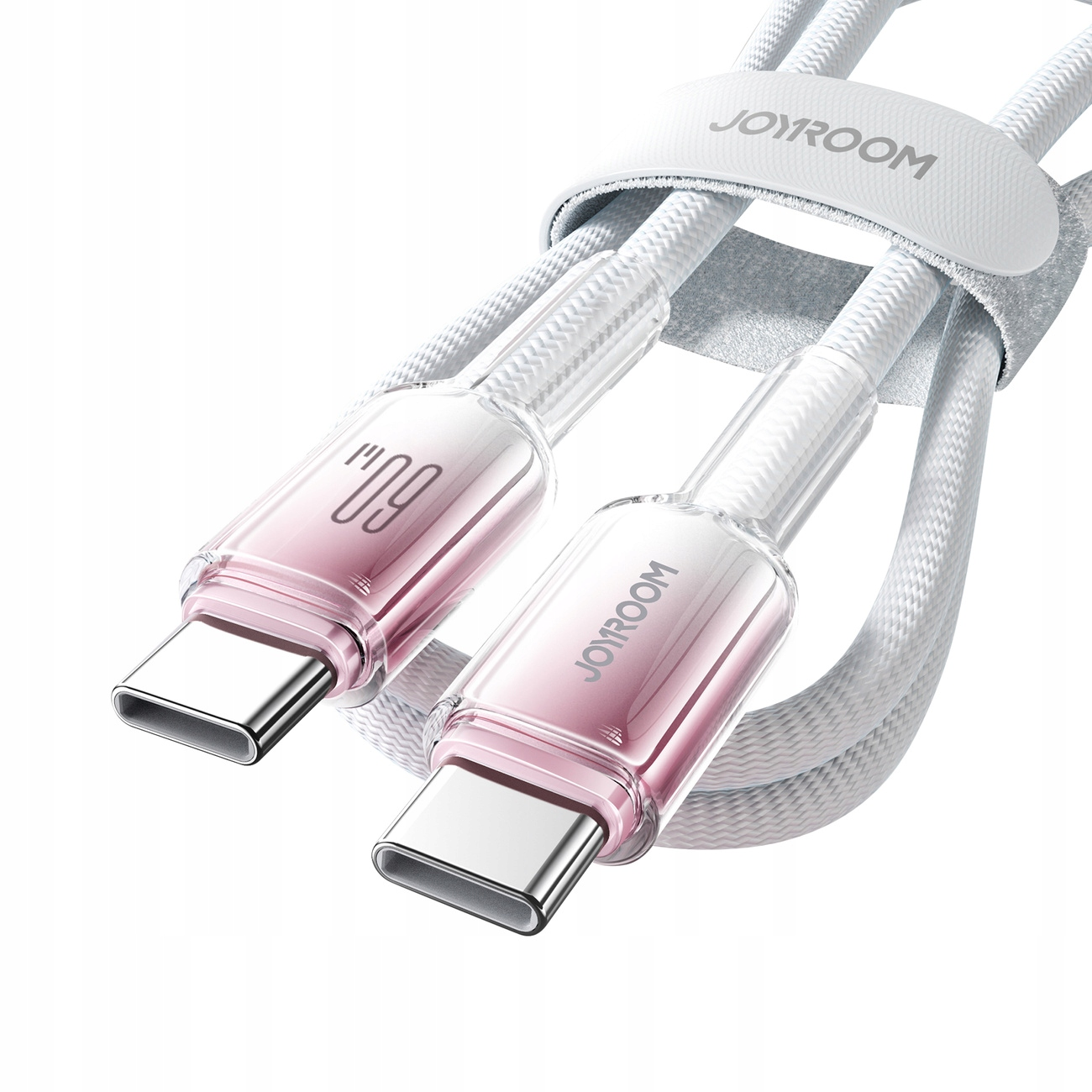 Ein weißes USB-C-auf-USB-C-Kabel. Das Kabel ist weiß mit rosa Enden. Die Marke 'JOYROOM' ist auf dem Kabel aufgedruckt.