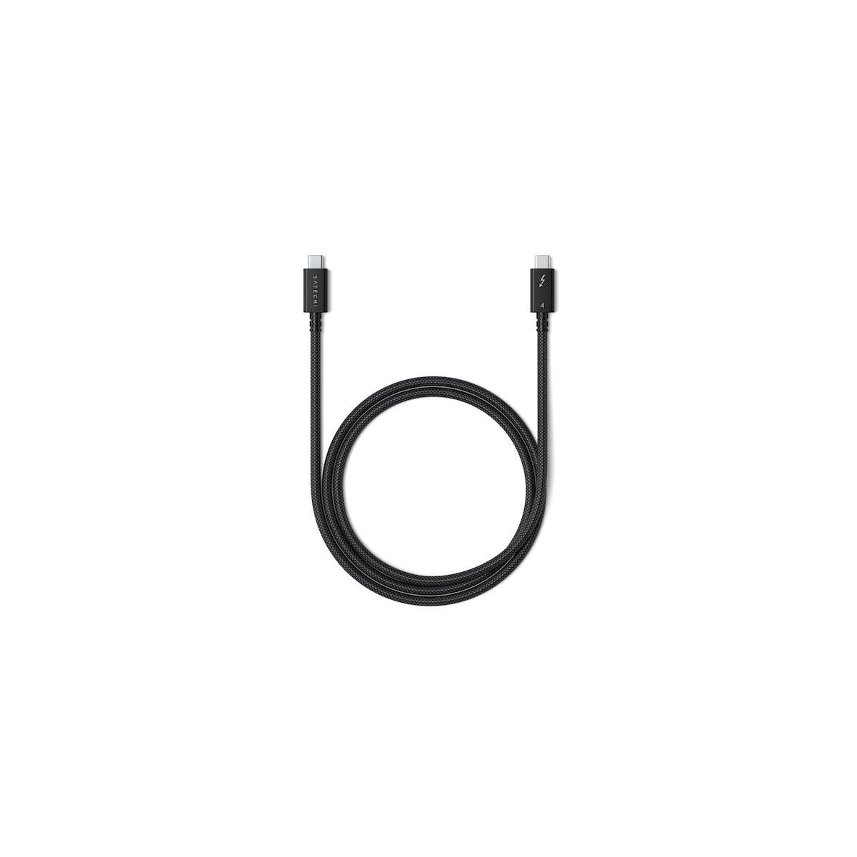 Un cavo USB-C nero. Il cavo è curvo e ha una finitura strutturata.