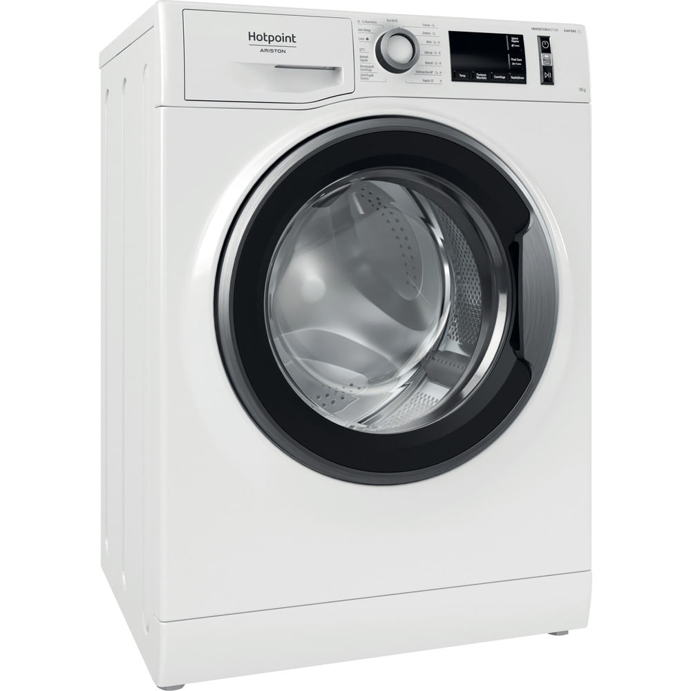 Una lavatrice Hotpoint bianca con un telaio della porta nero, angolato per la percezione della profondità.