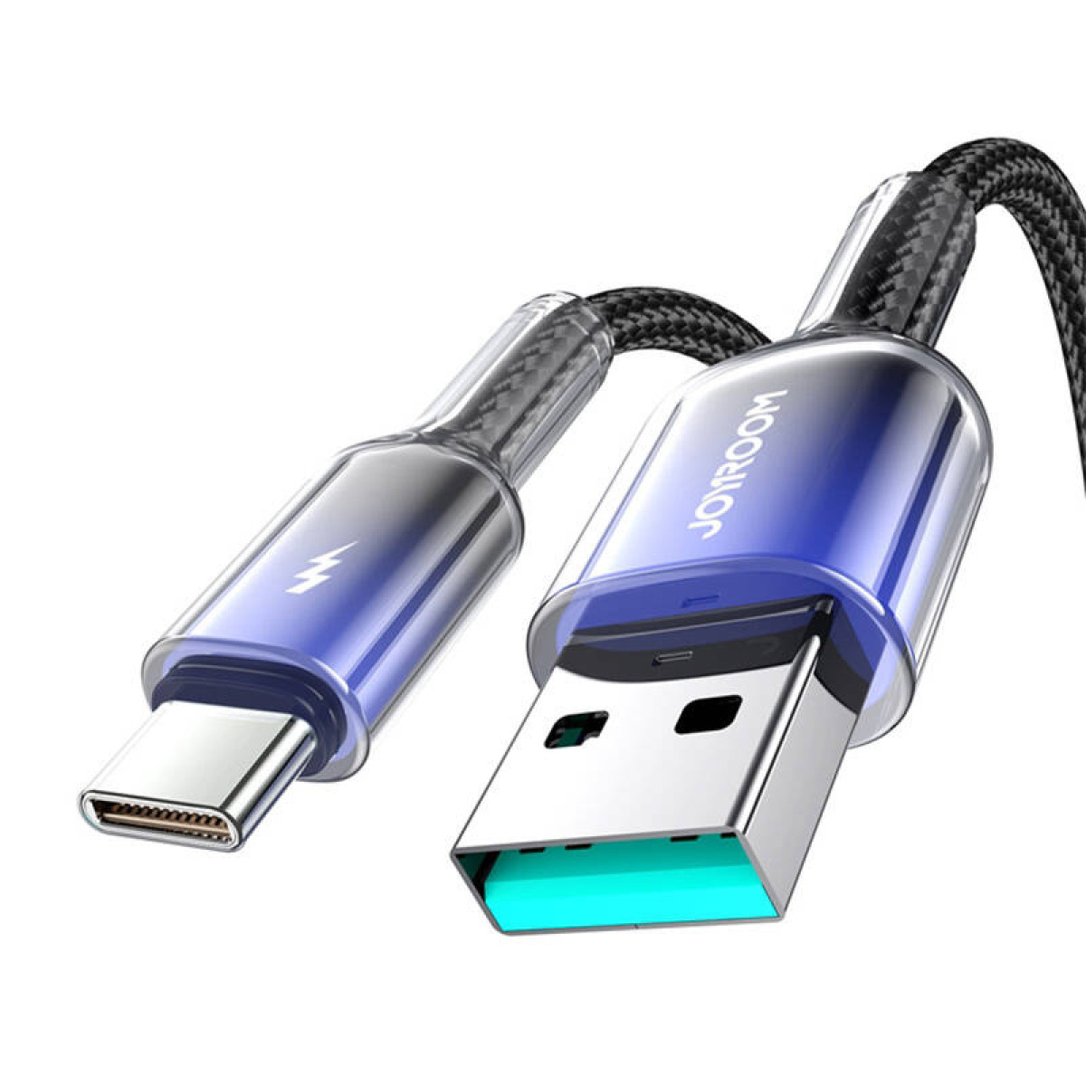 Ein USB-Kabel mit USB-A- und USB-C-Anschlüssen. Die Anschlüsse sind blau und klar, mit einem schwarz geflochtenen Kabel.