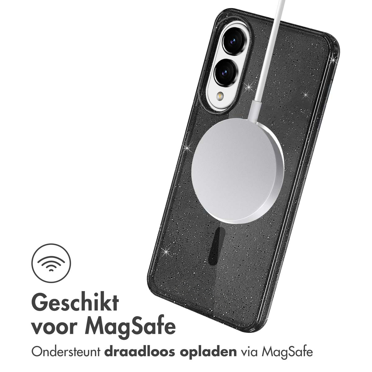 Zwarte telefoonhoes met glitter, witte oplader bevestigd. Tekst: Geschikt voor MagSafe.