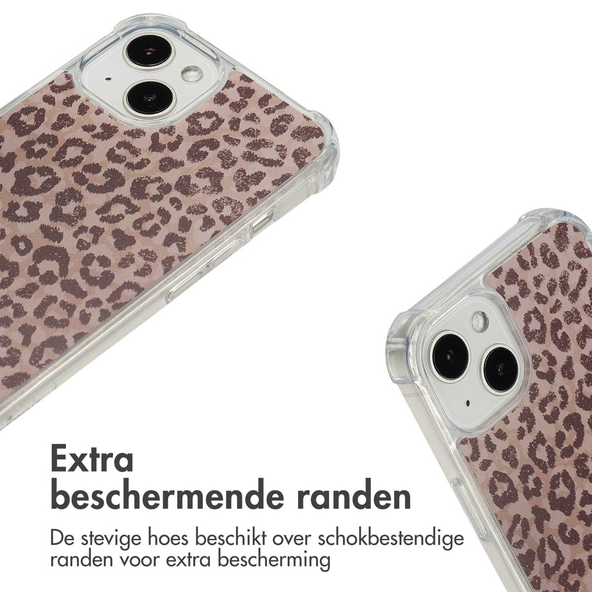Twee telefoonhoesjes met luipaardprint. De hoesjes overlappen elkaar, tonen het design en de randen. Witte achtergrond.