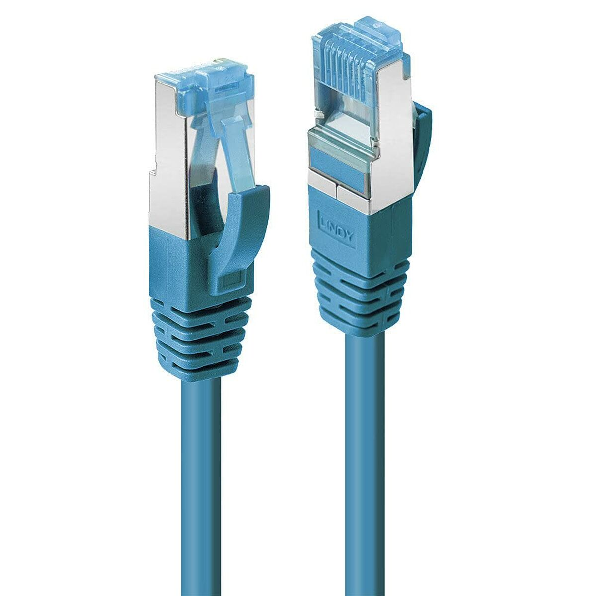 Dos conectores de cable Ethernet azules con cables azules. Los conectores son plateados y azules.