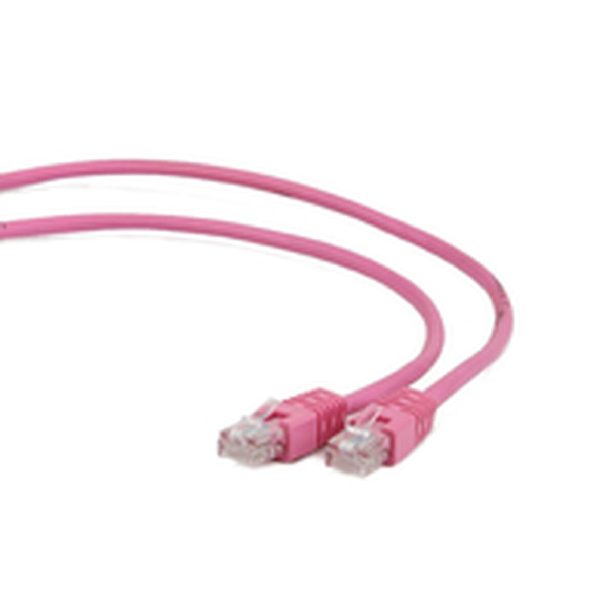 Câble réseau rose avec deux connecteurs sur fond blanc.