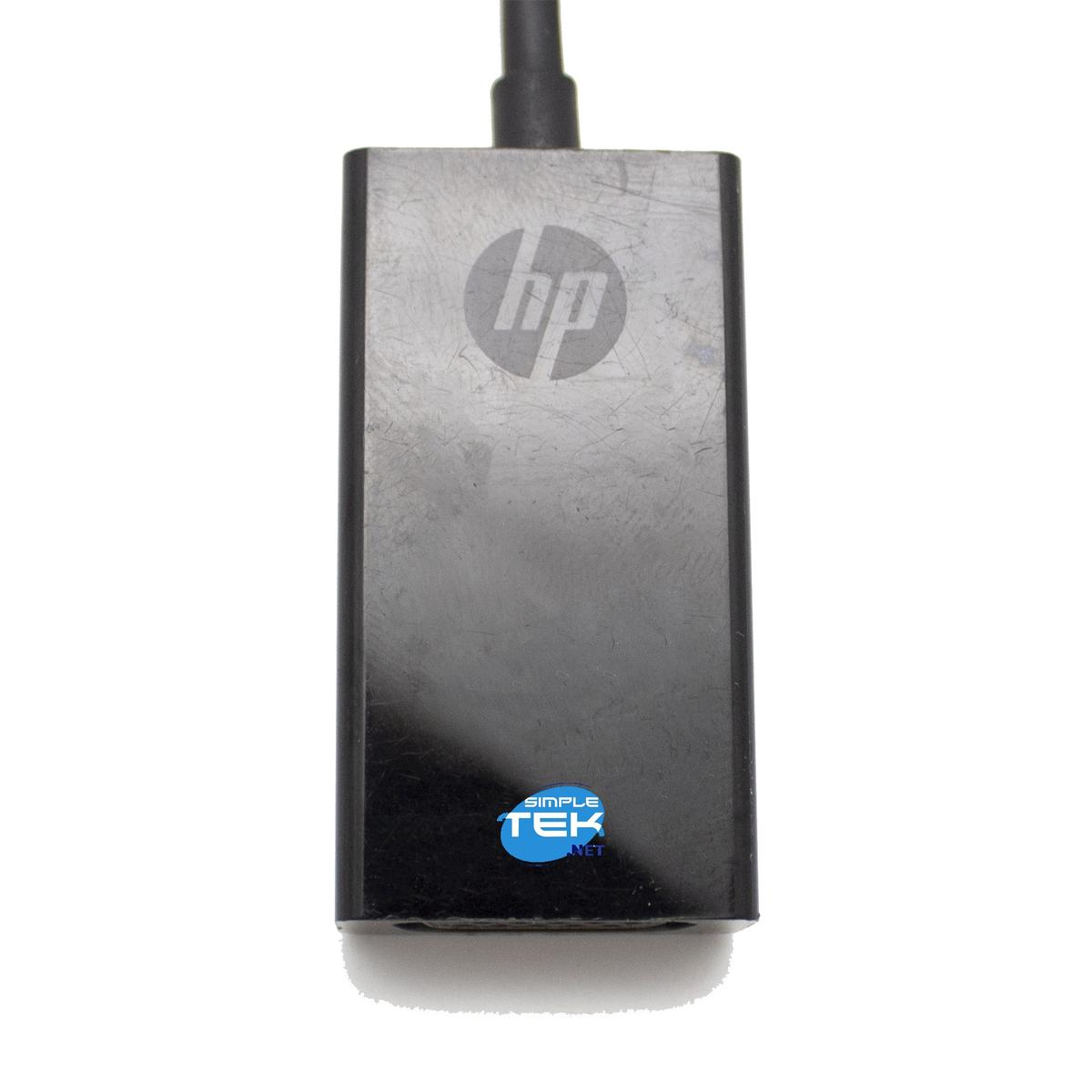 Un adattatore di alimentazione nero con il logo HP e il marchio Simple Tek Net su sfondo bianco.