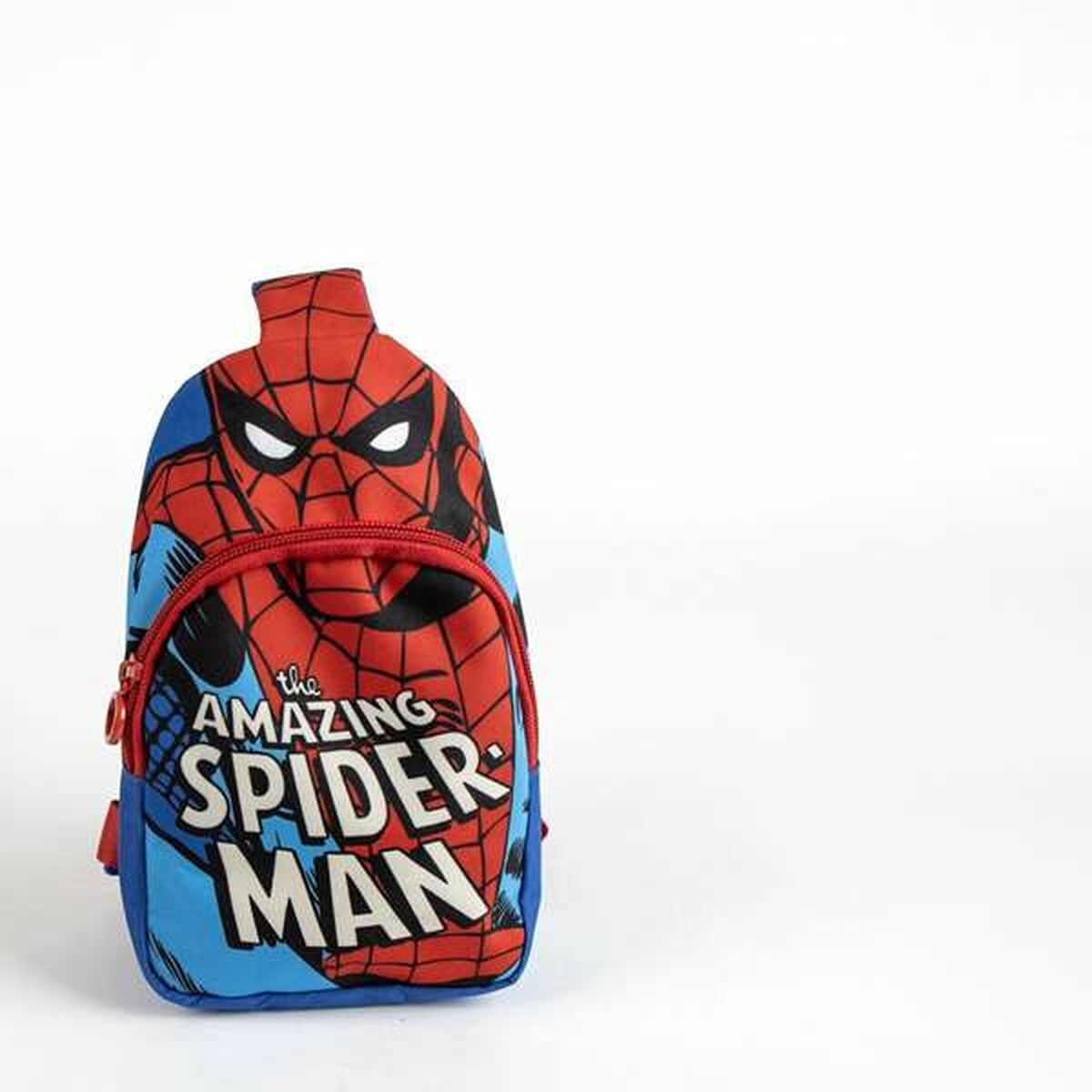 Spider-Man-Rucksack. Rot mit blauen Akzenten und den Worten 'The Amazing Spider-Man'.