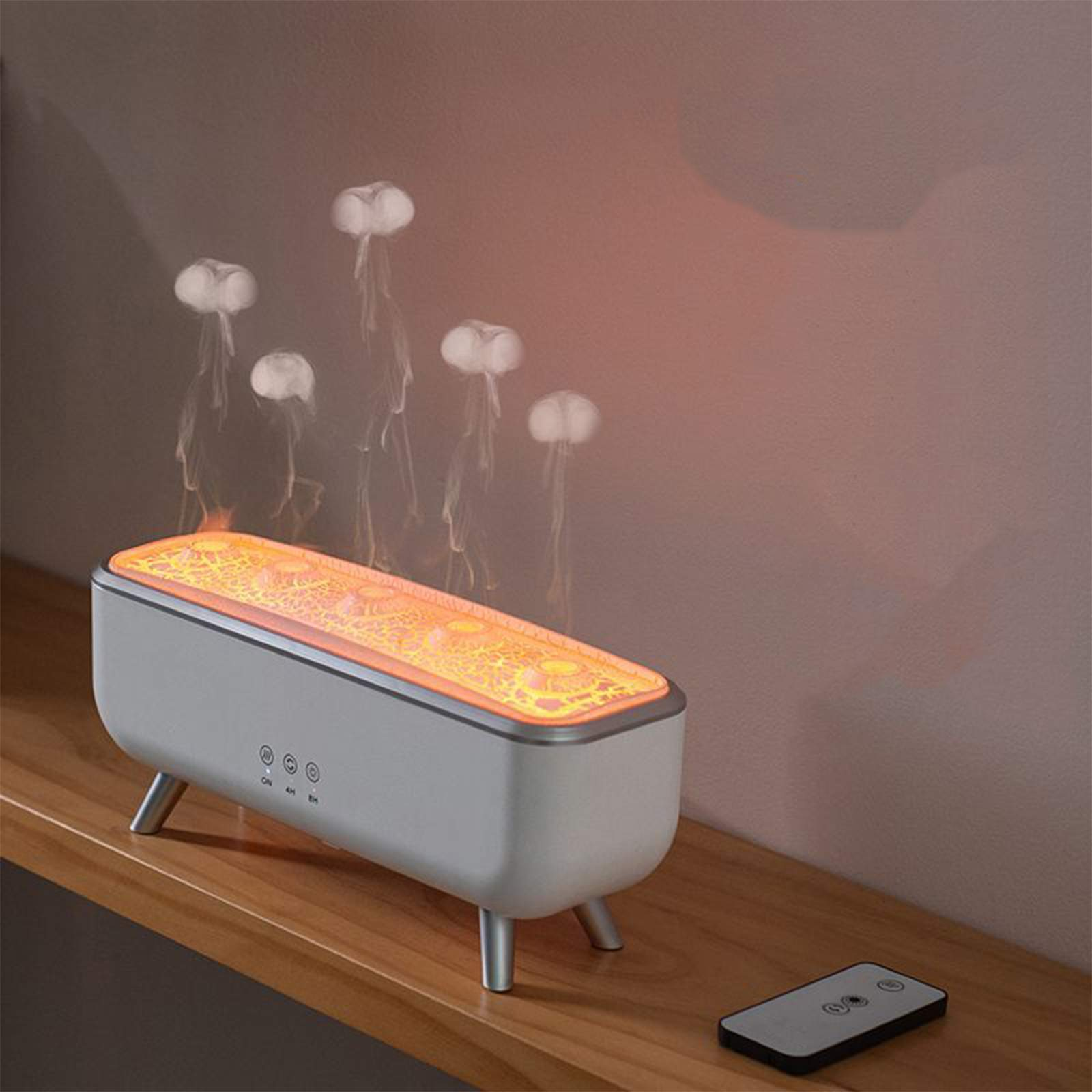 Weißer Luftbefeuchter auf Holztisch, Dampf, dekorative Lichter wie Quallen, Fernbedienung.