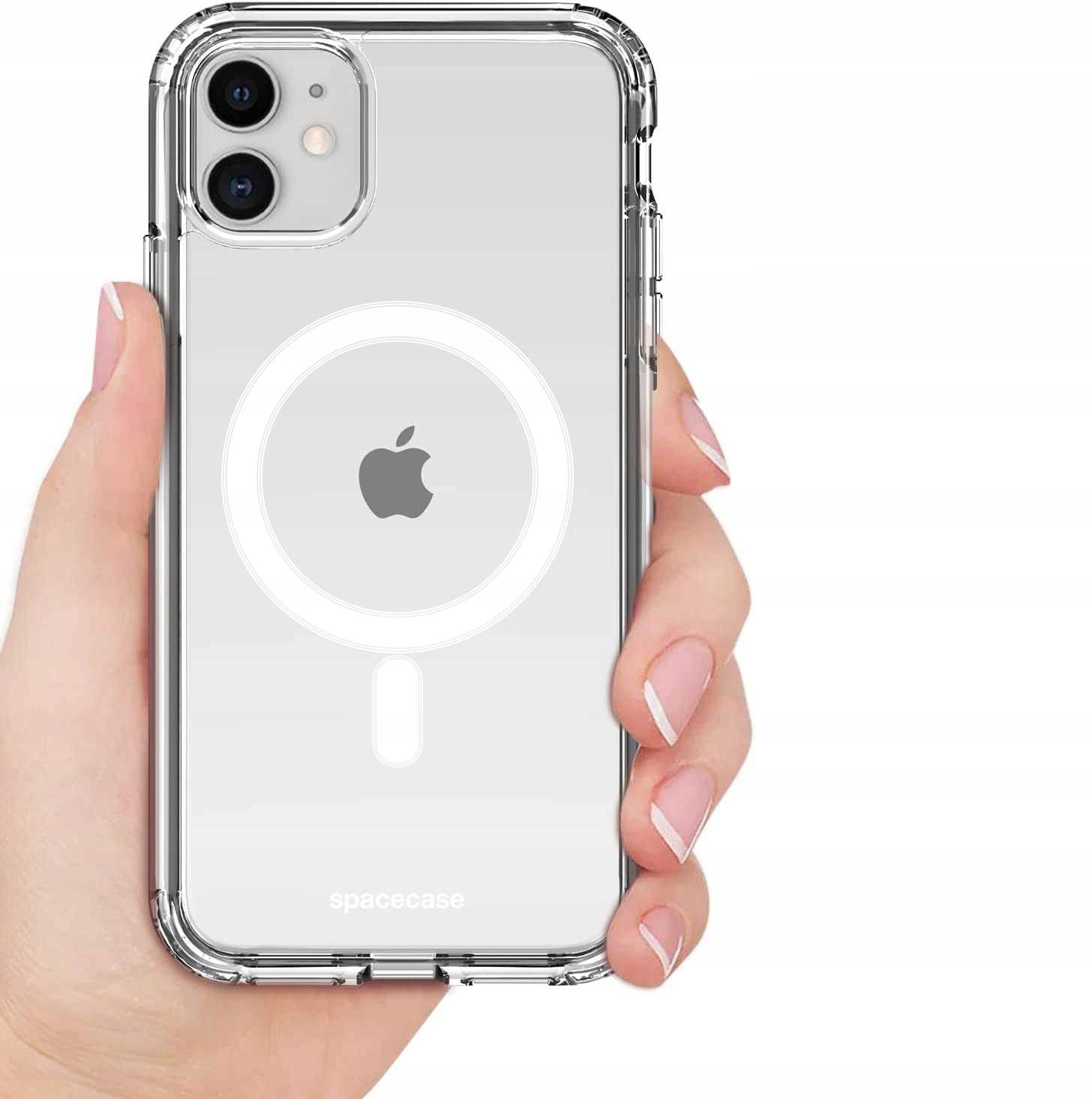 Dłoń trzymająca telefon z przezroczystym etui. Telefon wyświetla ekran.